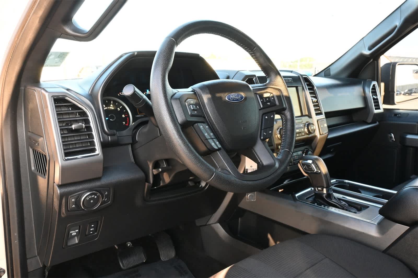 Thumbnail: 2015 Ford F-150 - 15