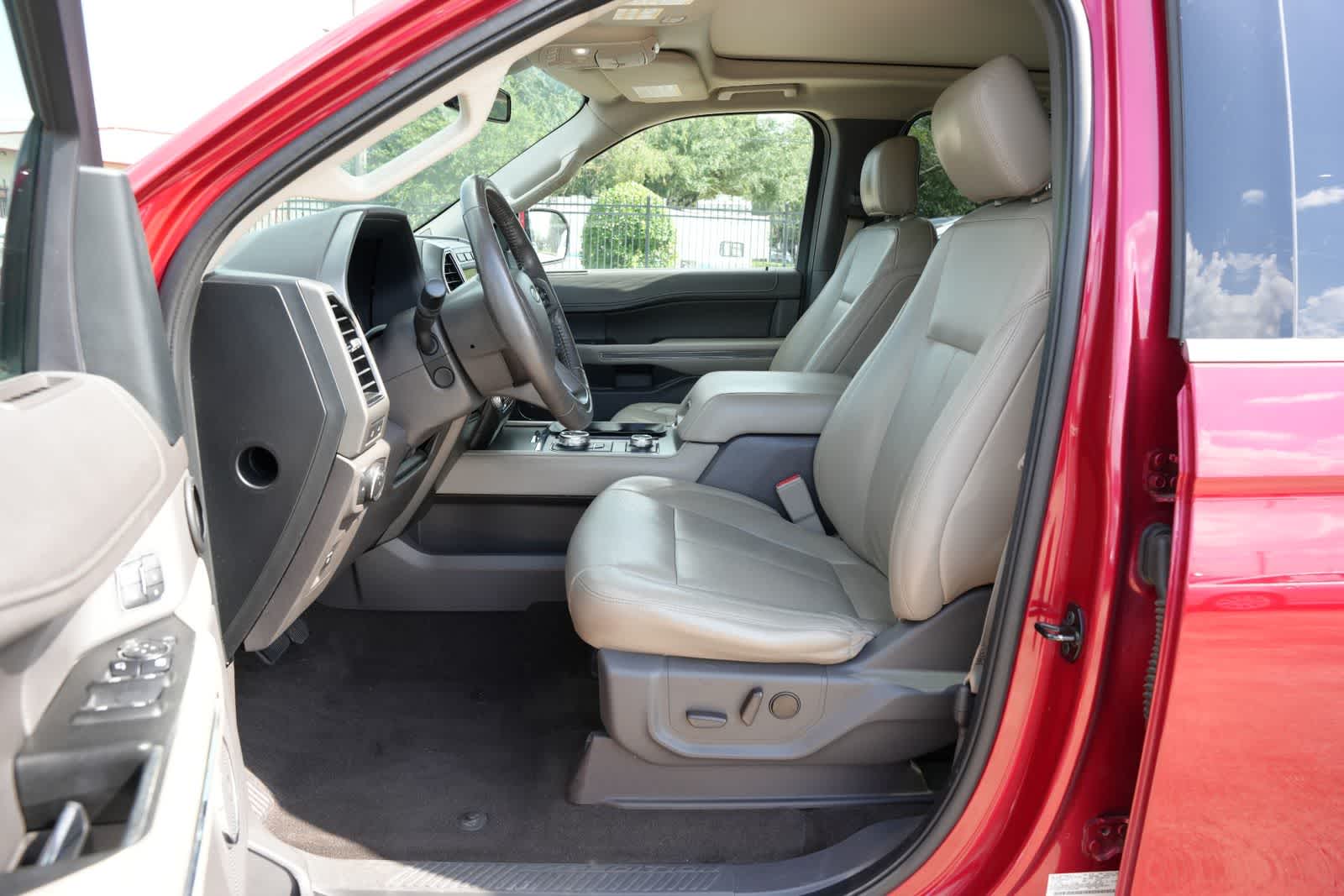 Thumbnail: 2020 Ford Expedition - 13