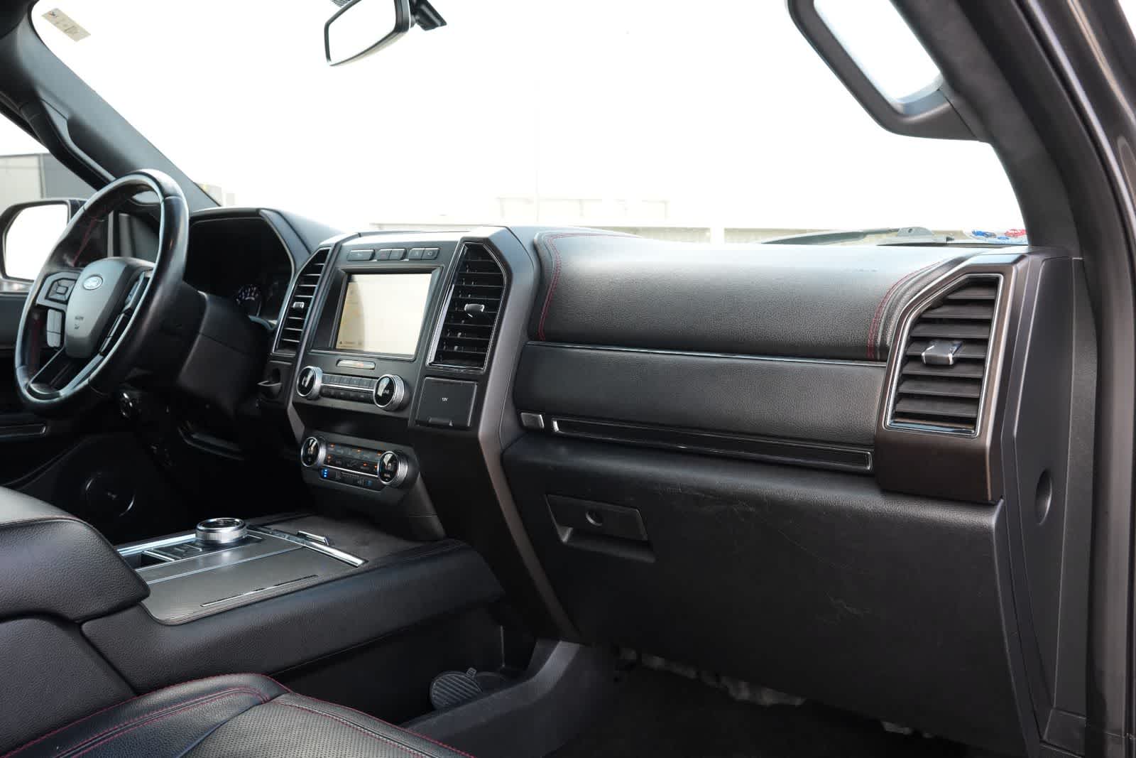 Thumbnail: 2019 Ford Expedition - 26