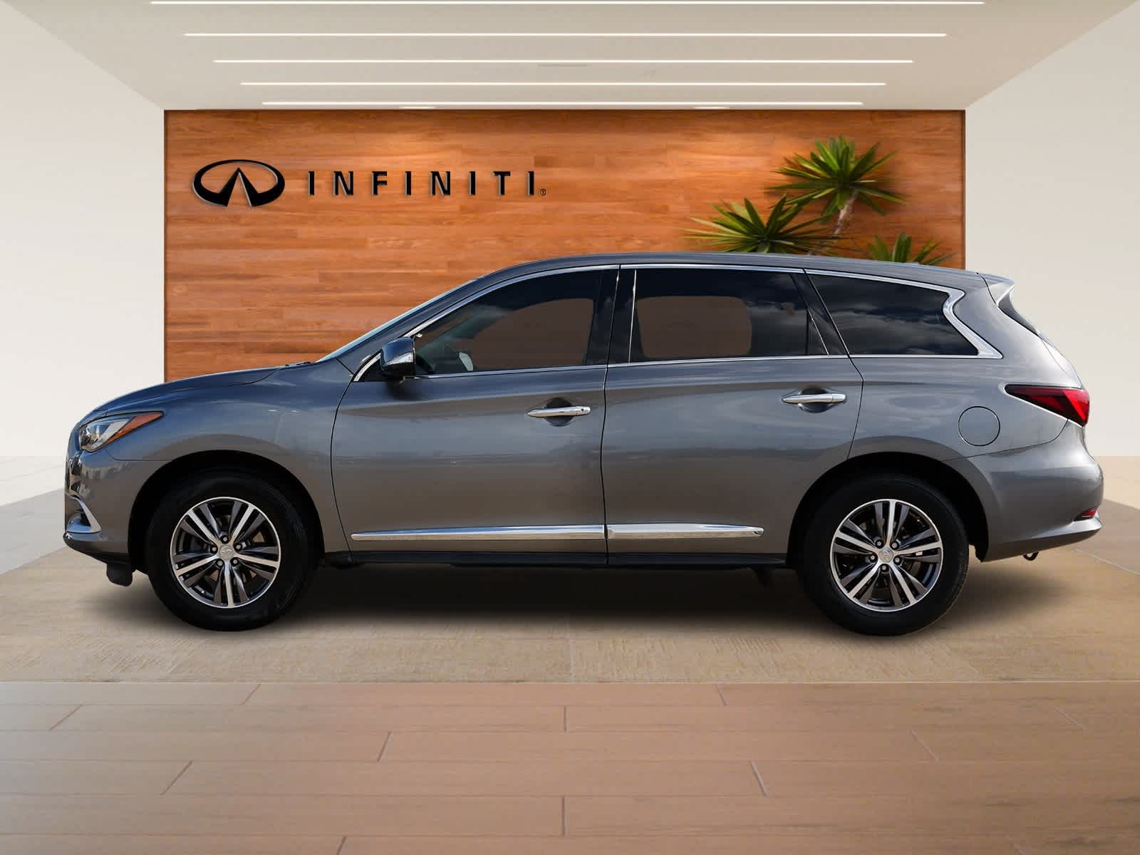 Thumbnail: 2016 INFINITI QX60 - 4