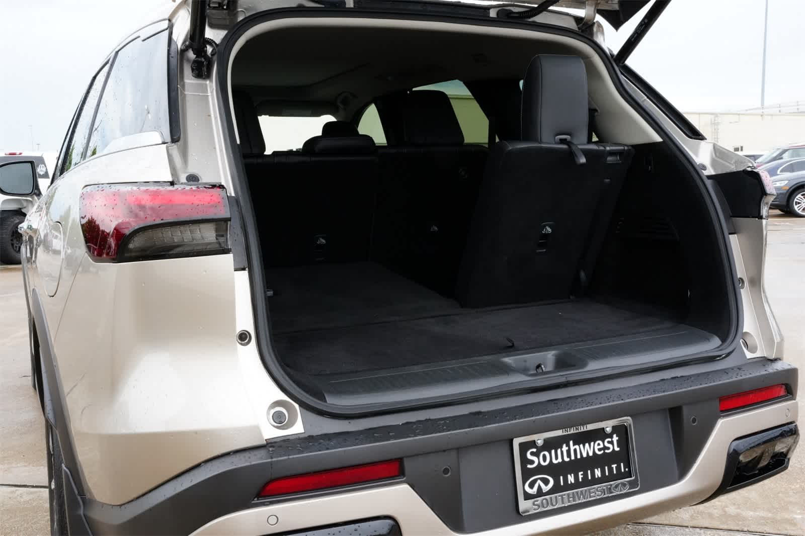 2024 INFINITI QX60 Luxe 21