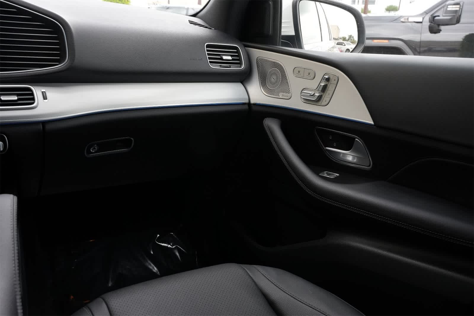 Thumbnail: 2025 Mercedes-Benz GLE - 8