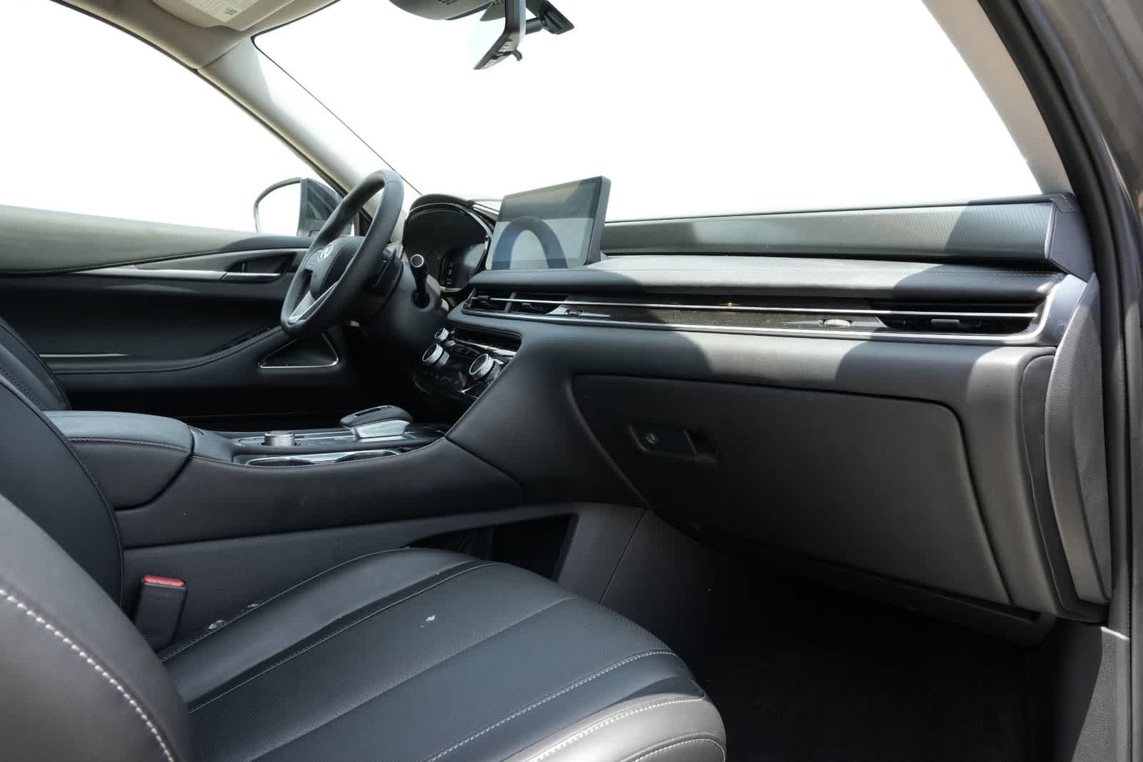 Thumbnail: 2025 INFINITI QX60 - 22