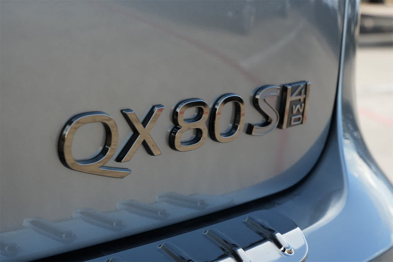 Thumbnail: 2026 INFINITI QX80 - 20