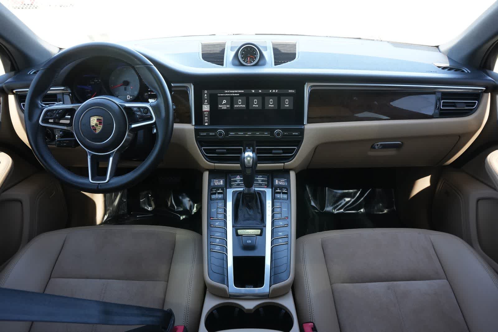 Thumbnail: 2021 Porsche Macan - 7