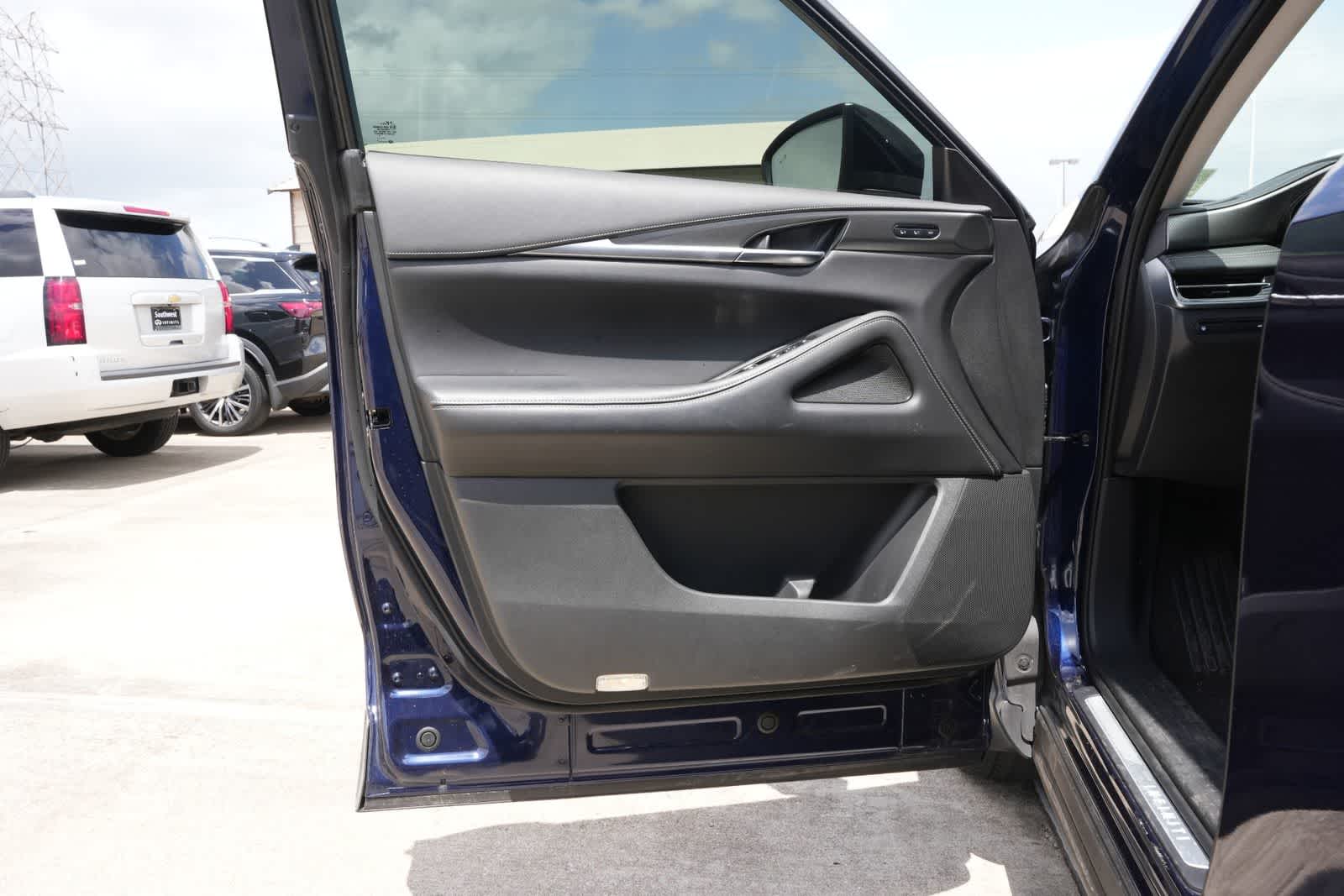 Thumbnail: 2023 INFINITI QX60 - 17