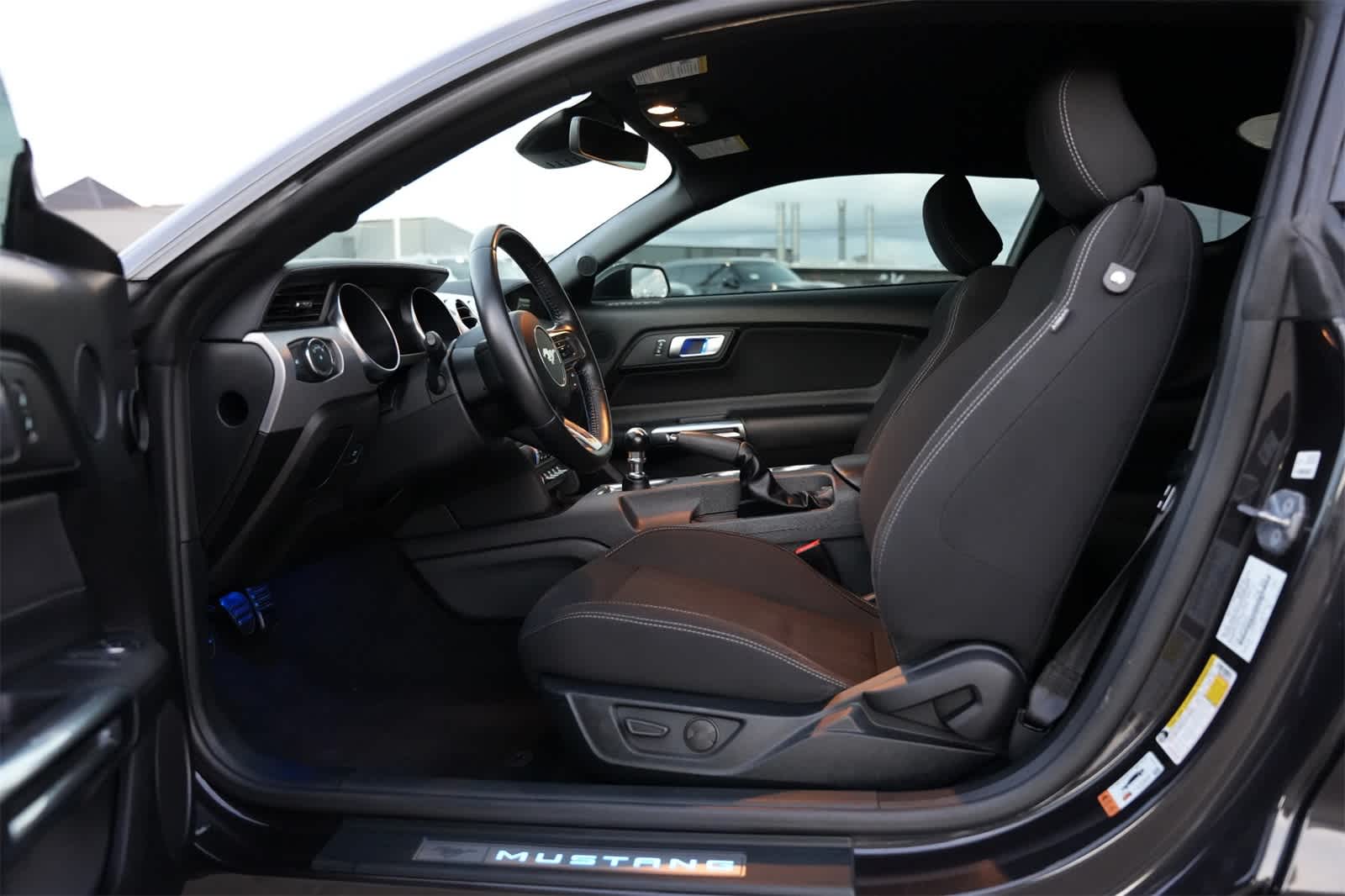 Thumbnail: 2022 Ford Mustang - 15