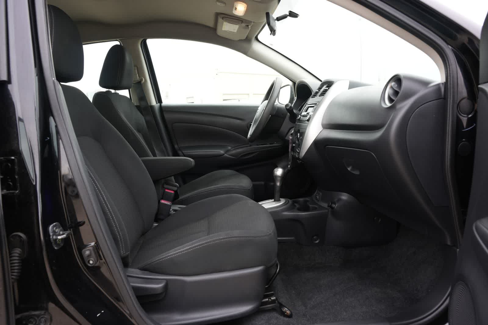 Thumbnail: 2018 Nissan Versa - 17