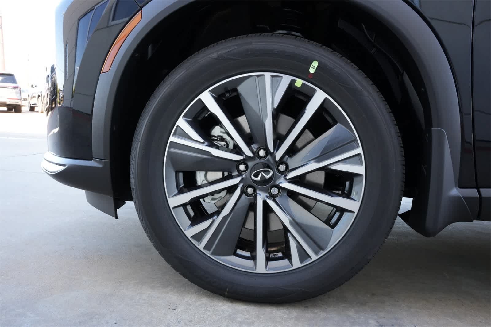 Thumbnail: 2026 INFINITI QX60 - 27