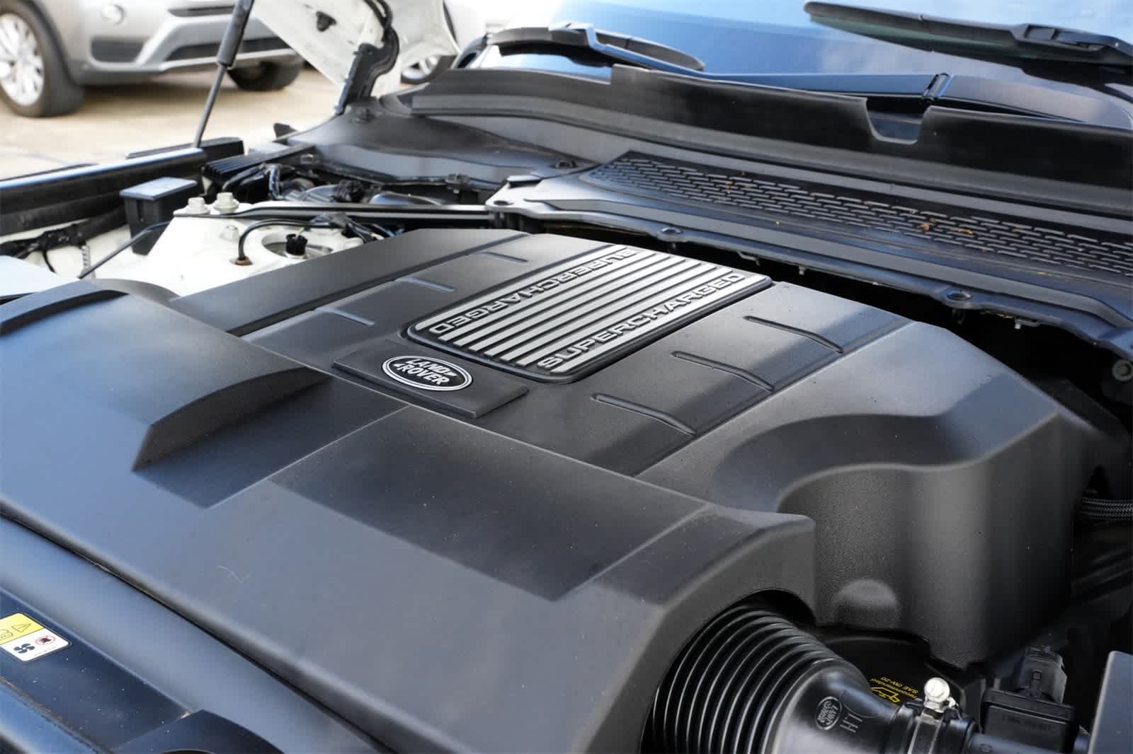 Thumbnail: 2016 Land Rover Range Rover - 25