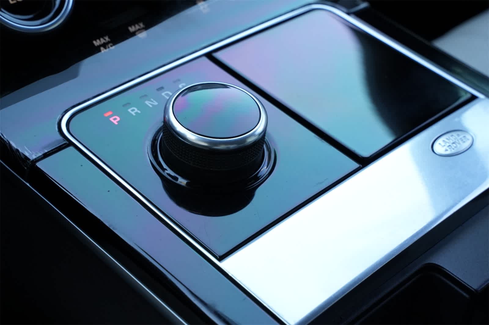 Thumbnail: 2018 Land Rover Range Rover Velar - 15