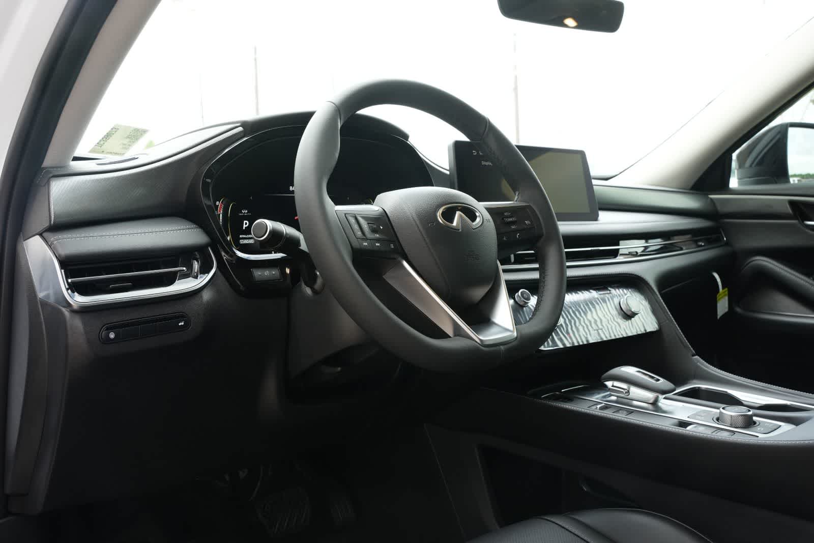 Thumbnail: 2026 INFINITI QX60 - 16