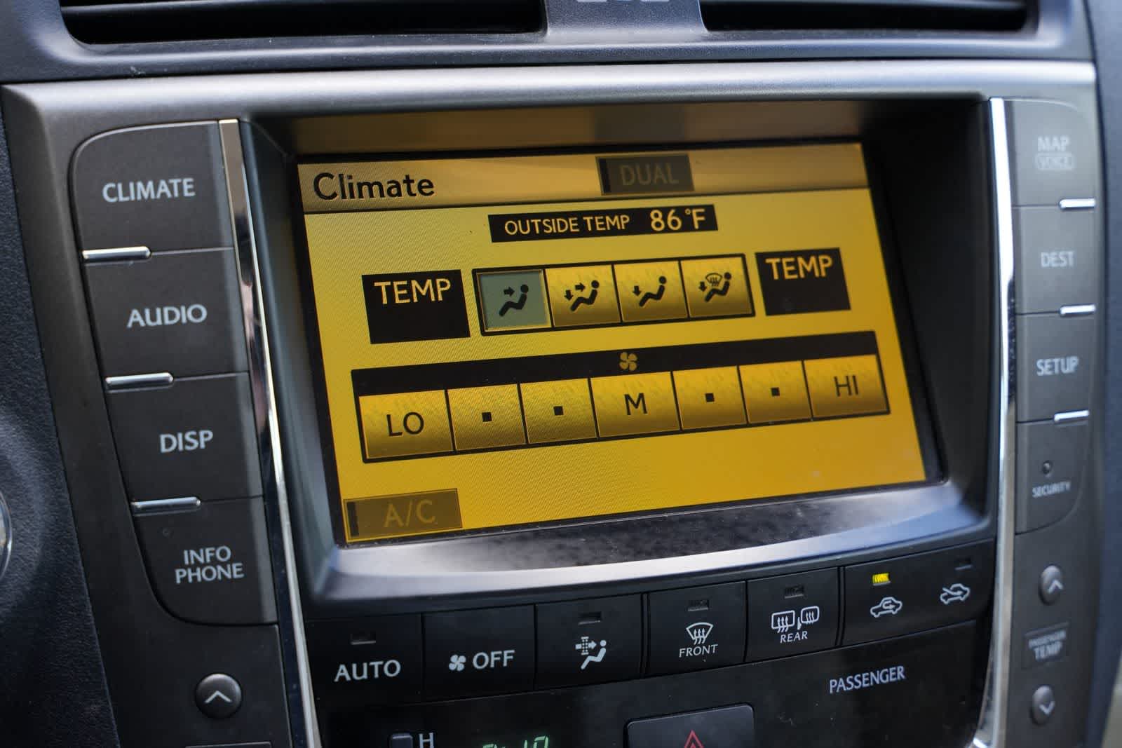 Thumbnail: 2010 Lexus IS - 11