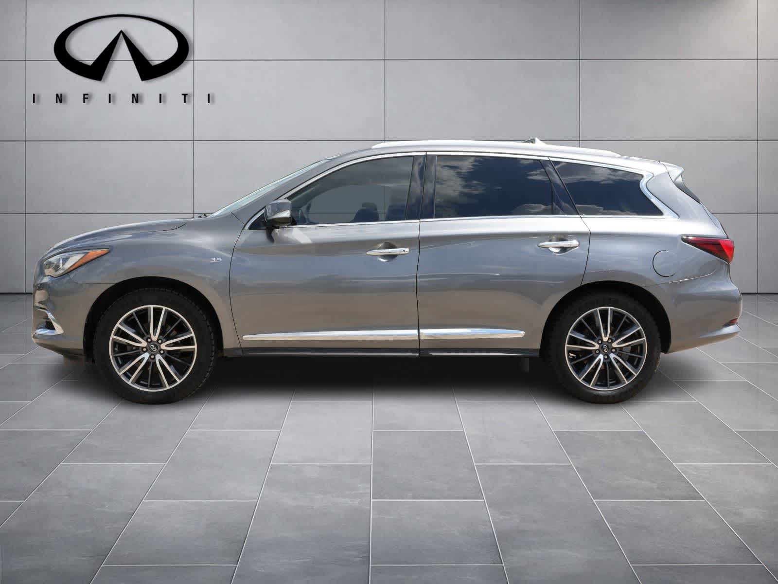 Thumbnail: 2017 INFINITI QX60 - 4