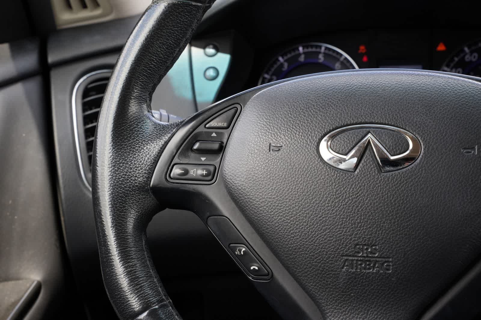 Thumbnail: 2016 INFINITI QX50 - 10