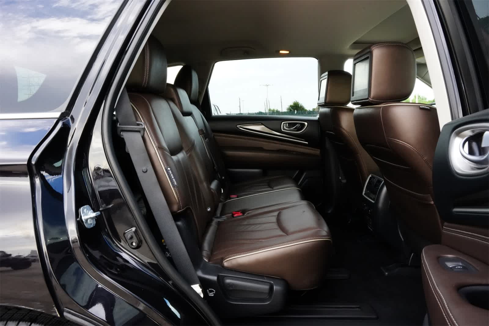 Thumbnail: 2019 INFINITI QX60 - 22