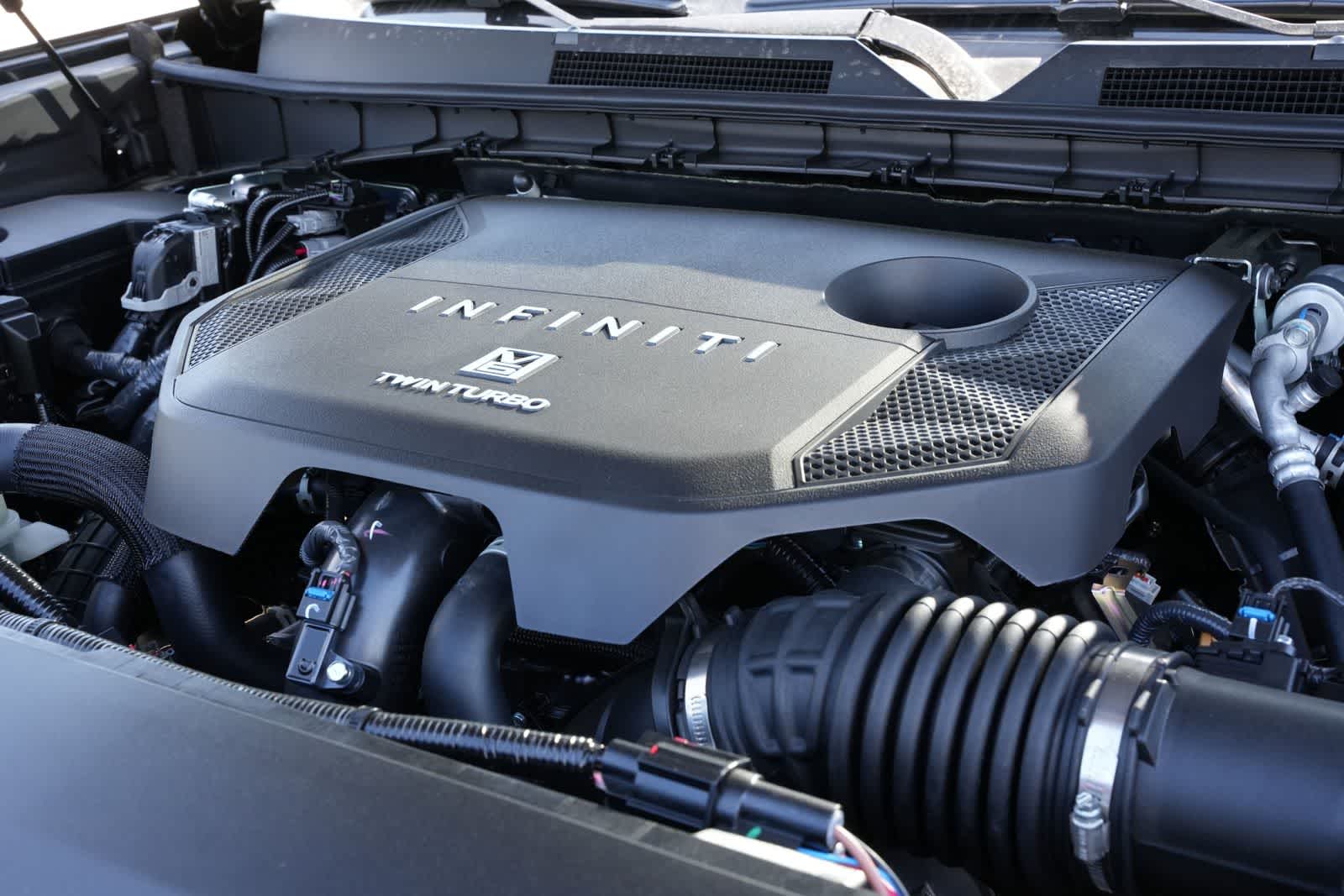 Thumbnail: 2026 INFINITI QX80 - 25