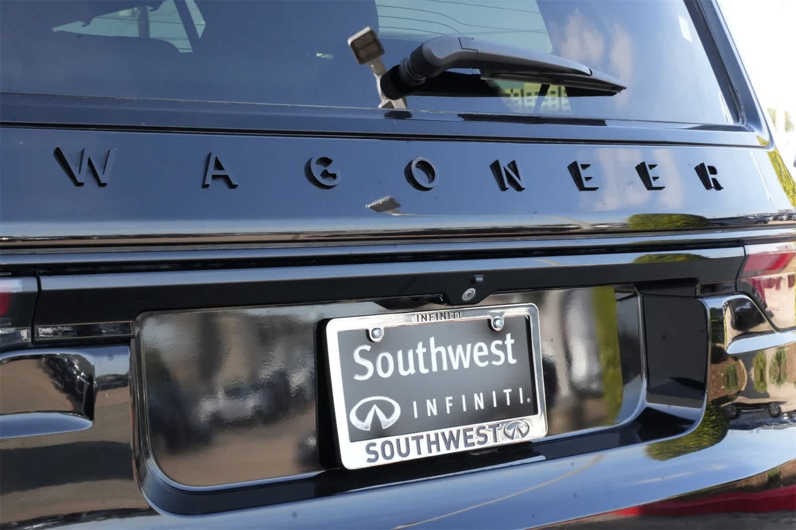 Thumbnail: 2022 Jeep Wagoneer - 20