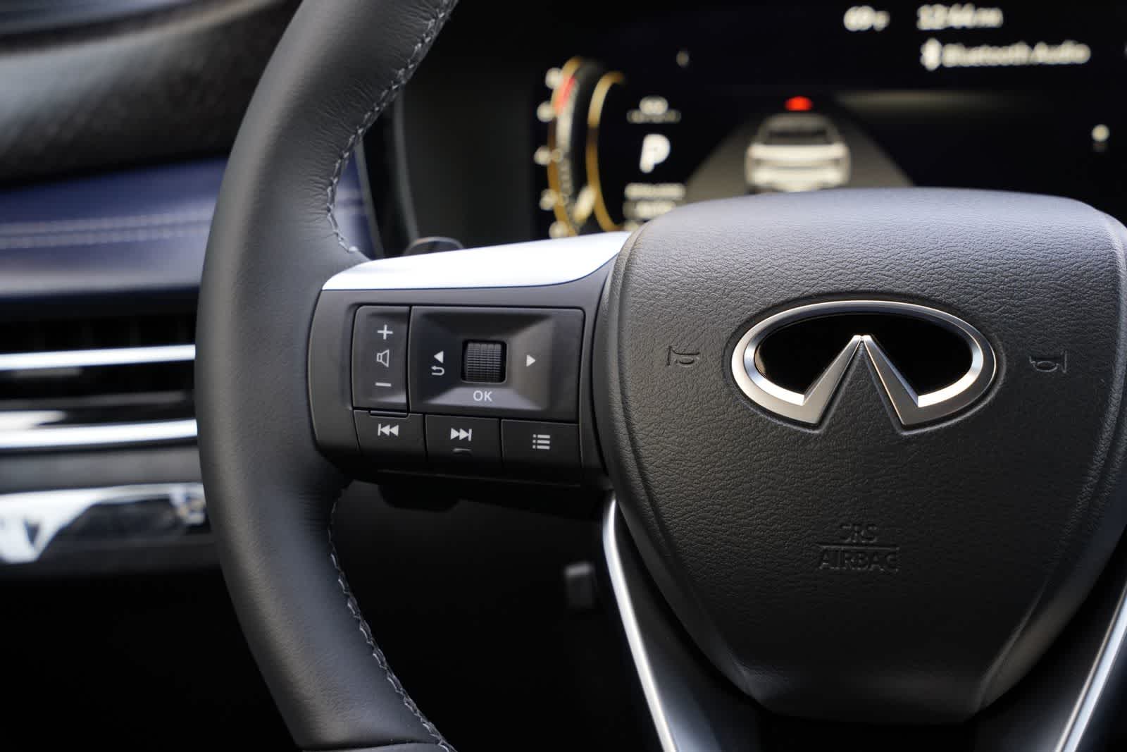 Thumbnail: 2026 INFINITI QX60 - 10