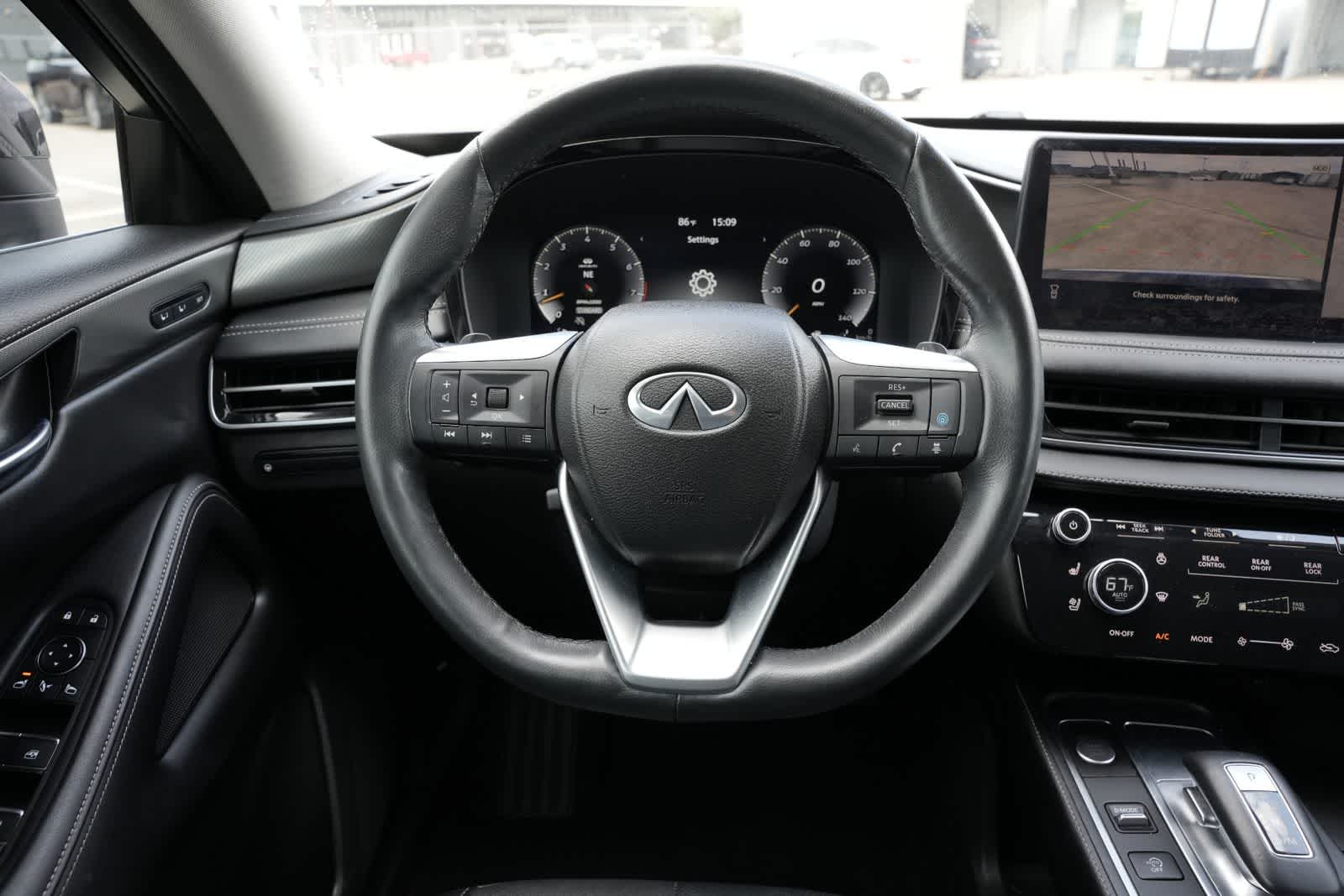 Thumbnail: 2023 INFINITI QX60 - 9