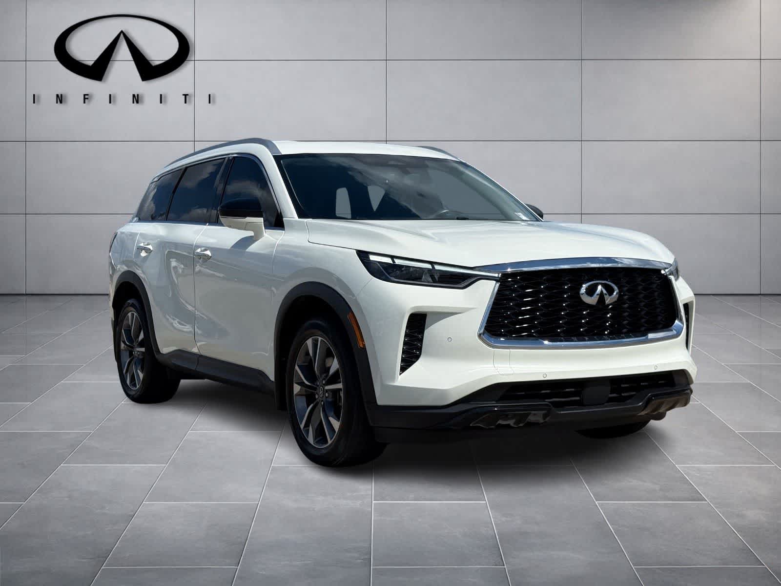 Thumbnail: 2023 INFINITI QX60 - 2
