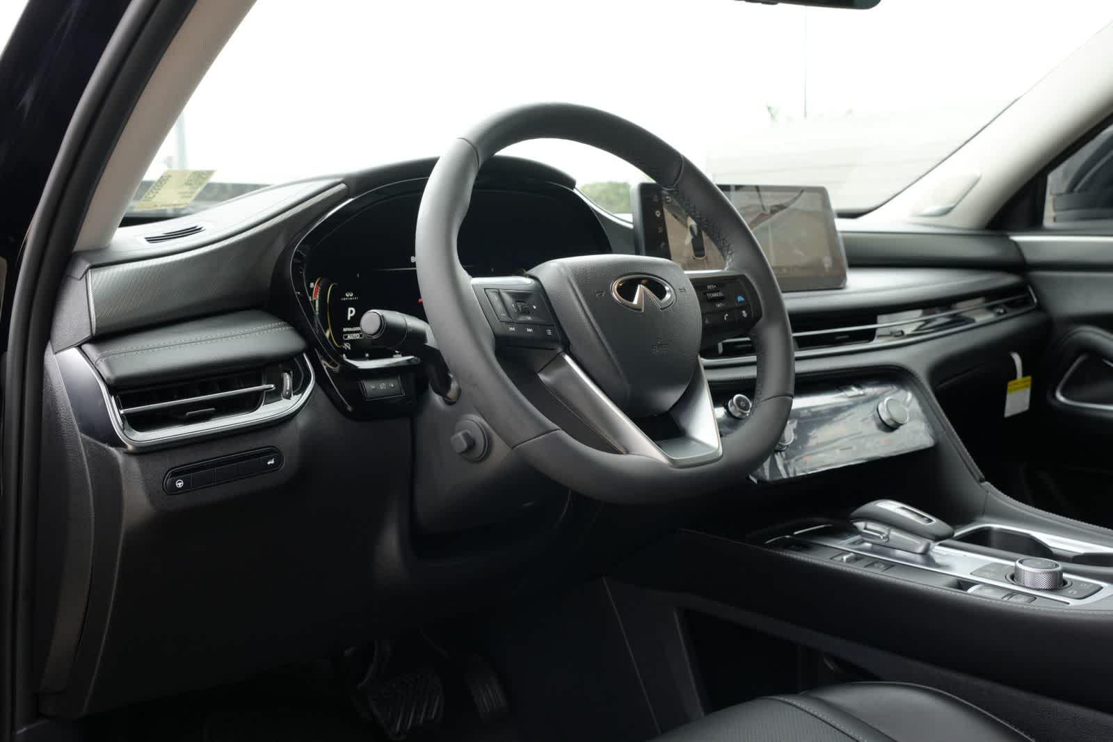 Thumbnail: 2027 INFINITI QX60 - 16