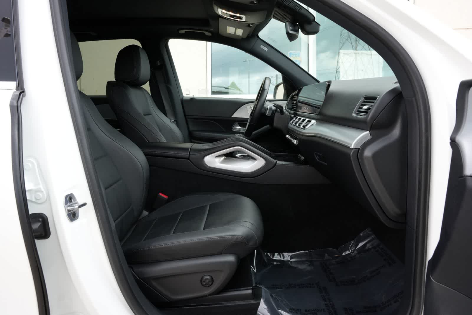 Thumbnail: 2025 Mercedes-Benz GLE - 23