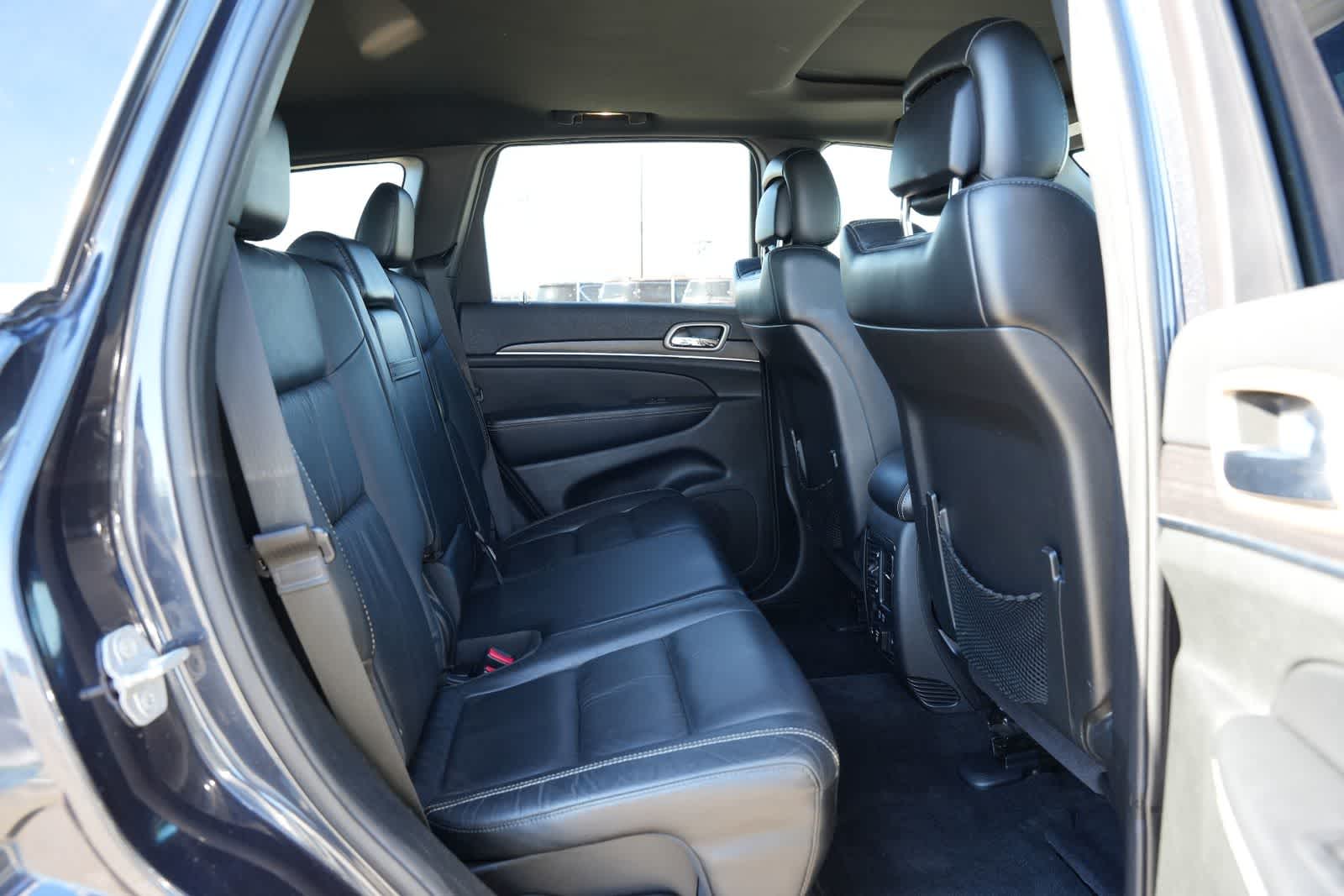 Thumbnail: 2014 Jeep Grand Cherokee - 21