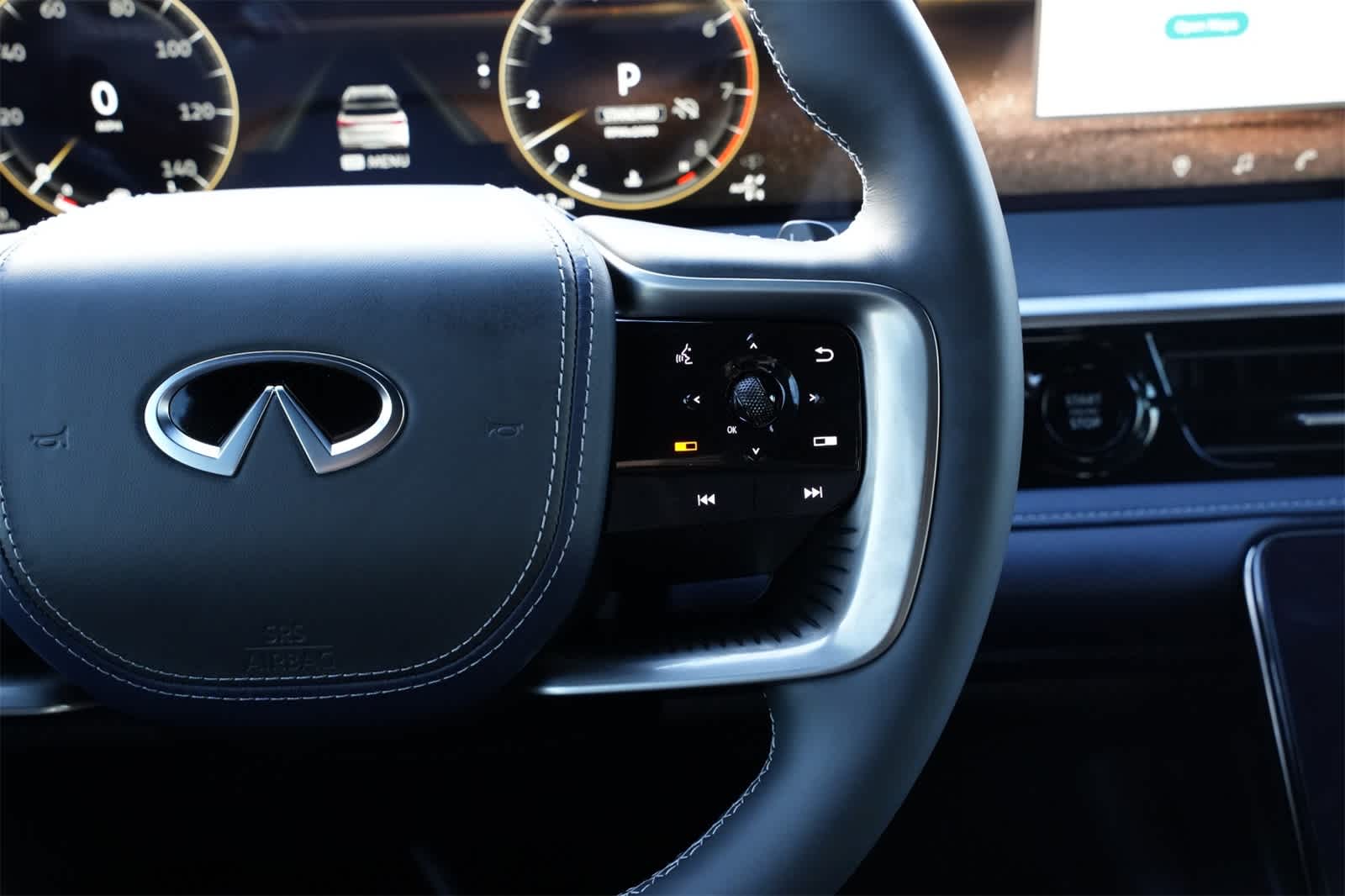 Thumbnail: 2026 INFINITI QX80 - 11