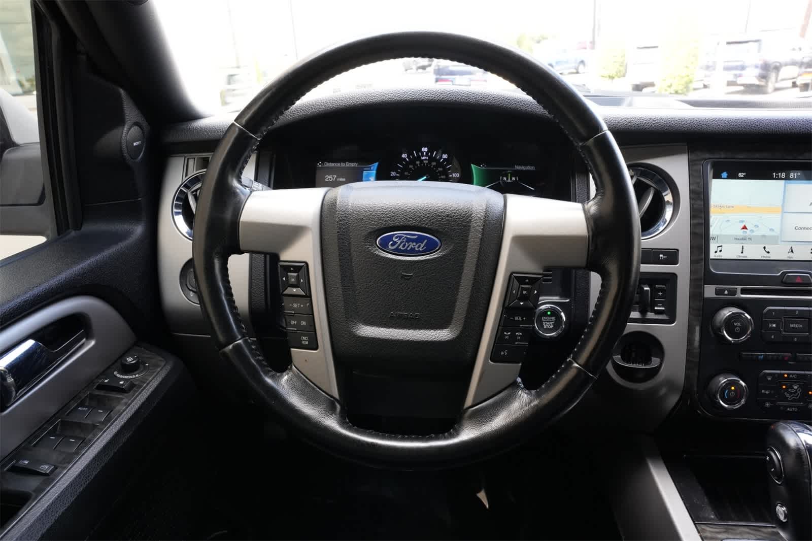 Thumbnail: 2017 Ford Expedition - 9