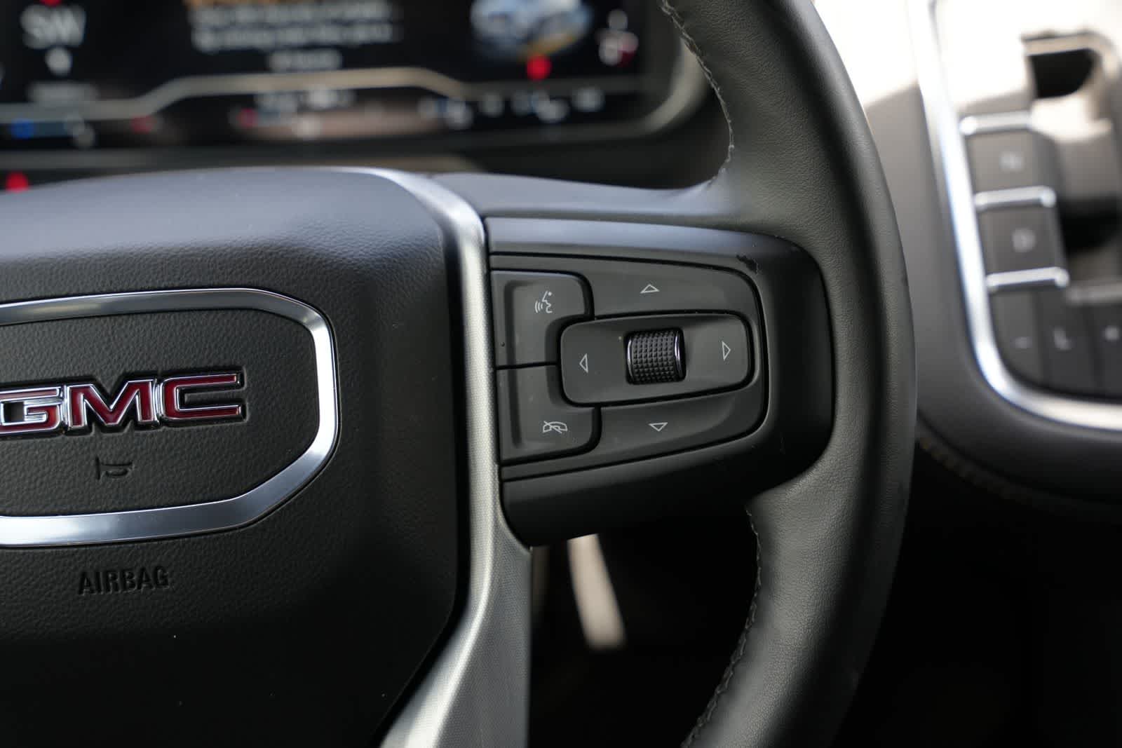 Thumbnail: 2023 GMC Yukon - 11