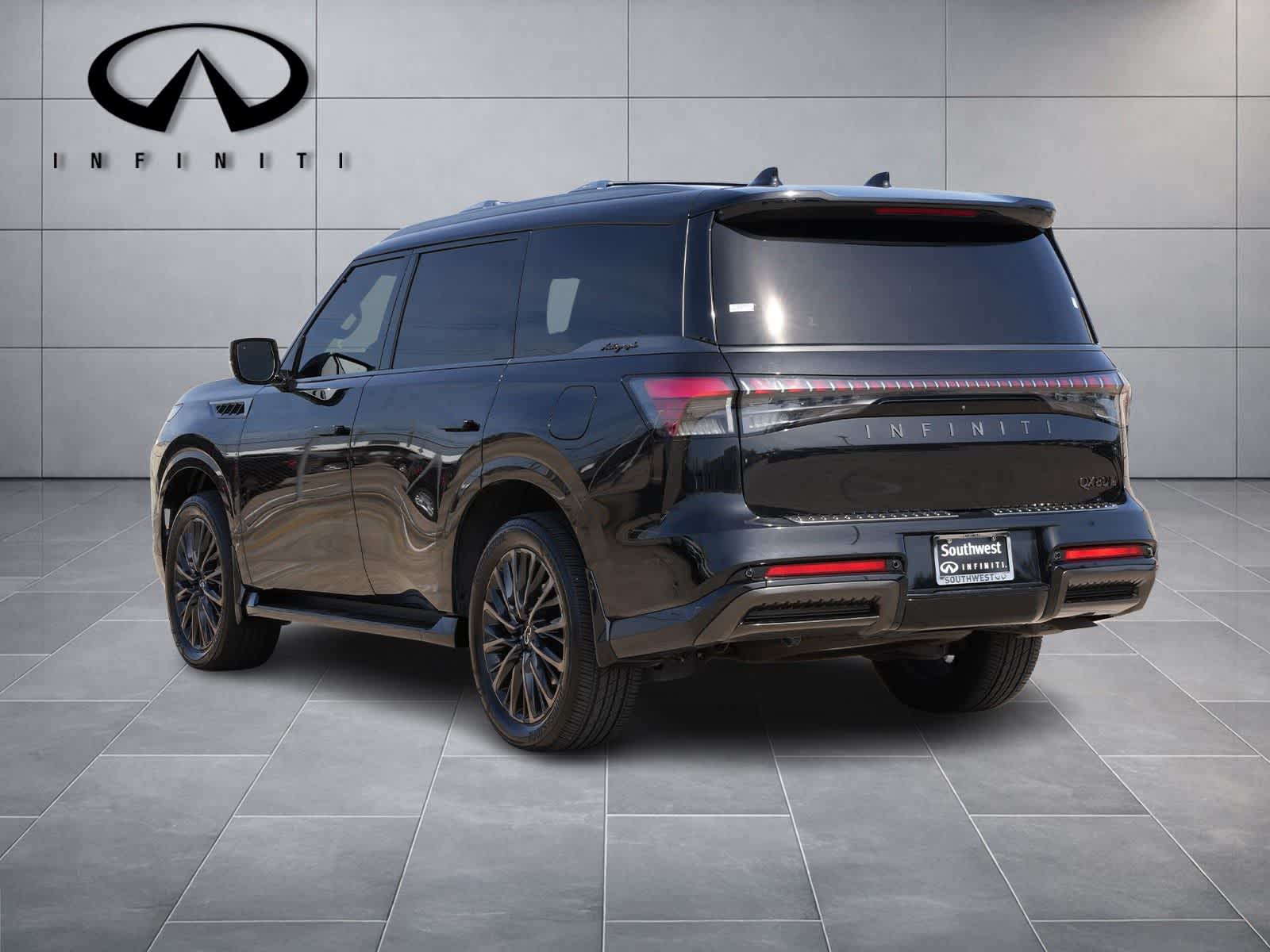 Thumbnail: 2025 INFINITI QX80 - 5
