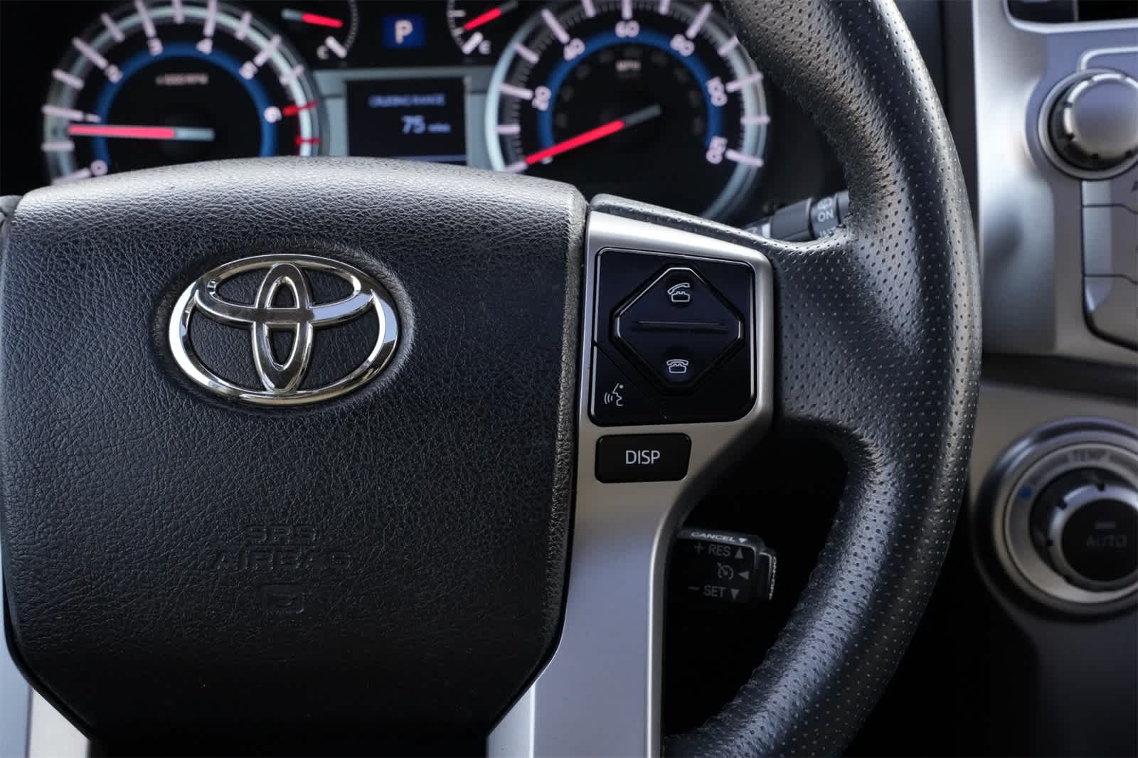Thumbnail: 2016 Toyota 4Runner - 11
