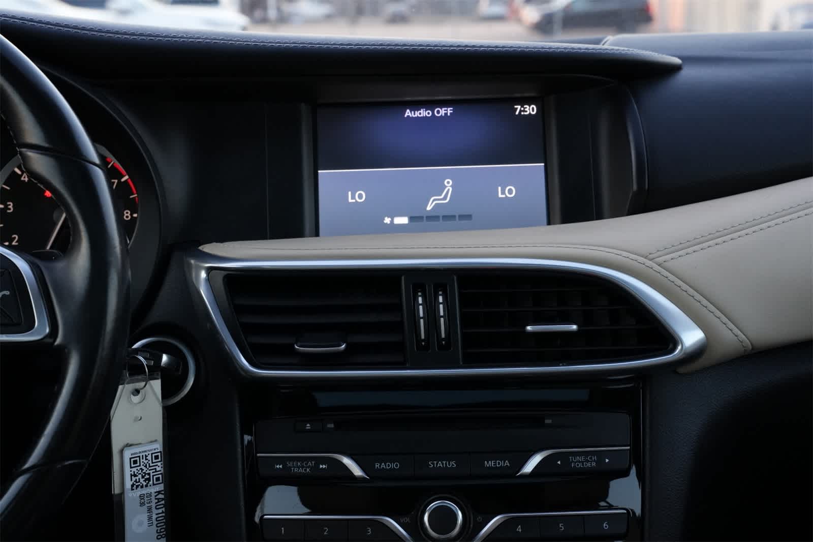 Thumbnail: 2019 INFINITI QX30 - 13