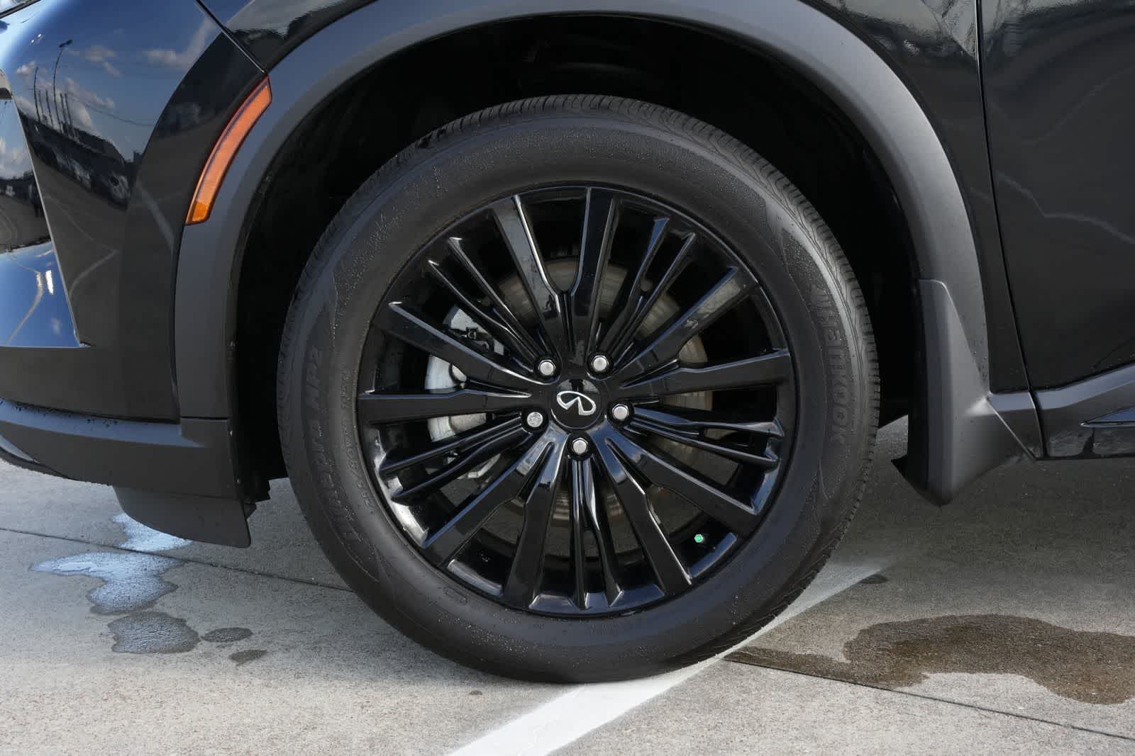 Thumbnail: 2024 INFINITI QX60 - 24