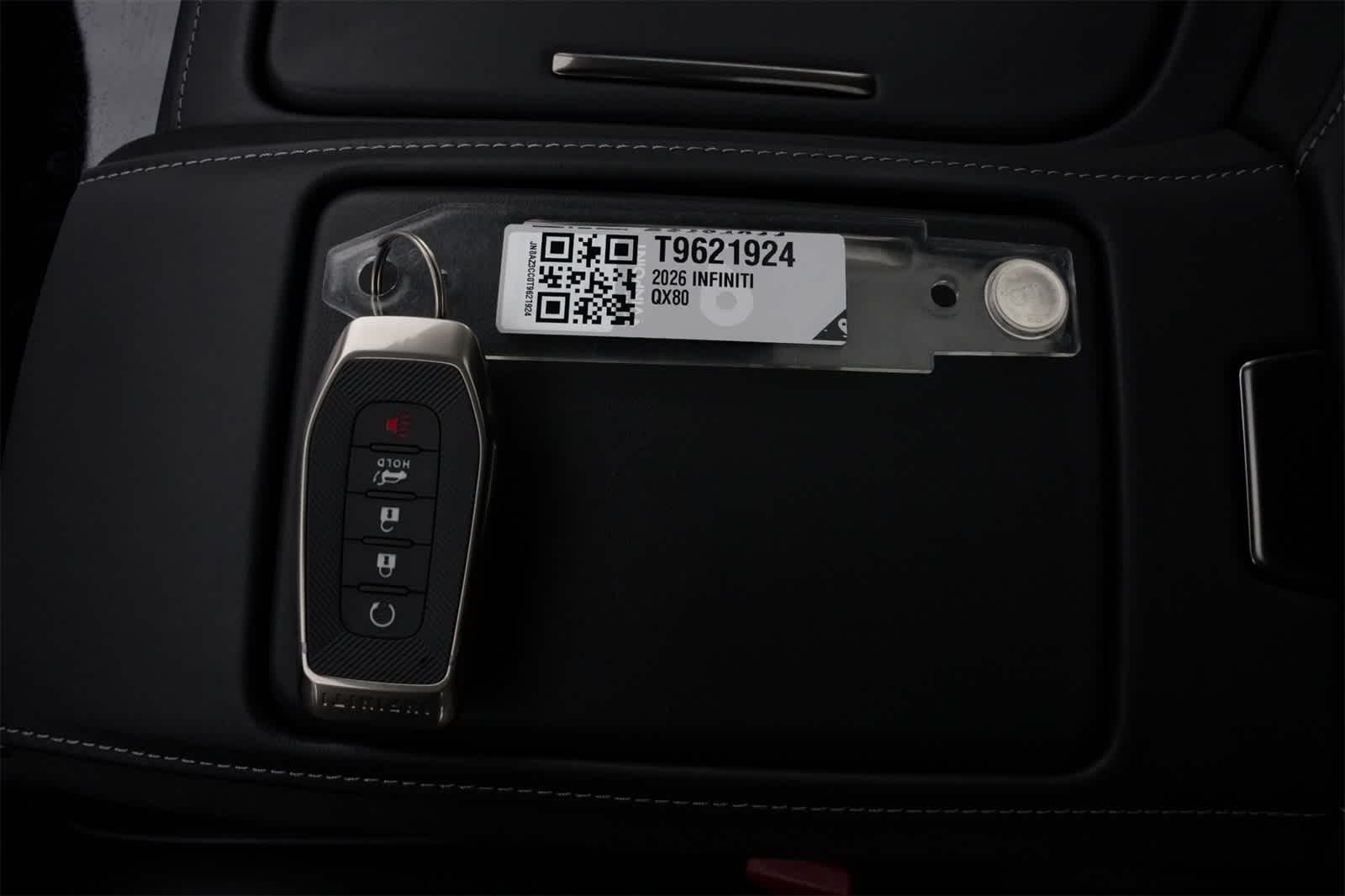 Thumbnail: 2026 INFINITI QX80 - 28