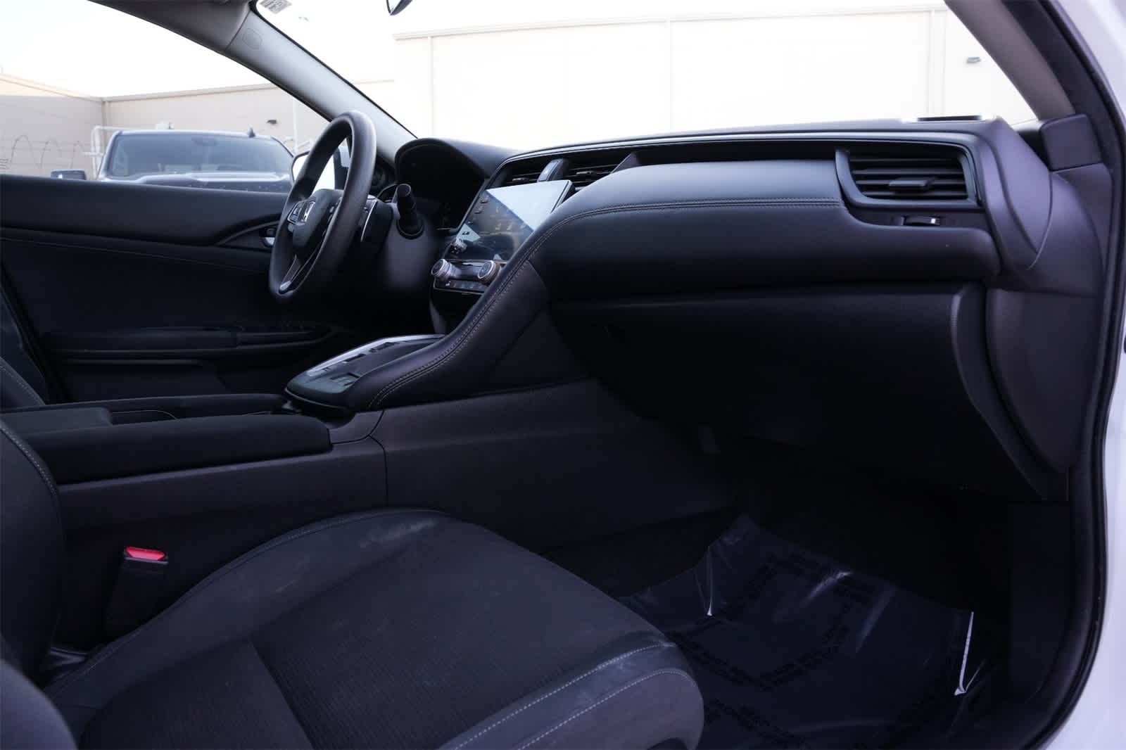 Thumbnail: 2019 Honda Insight - 22