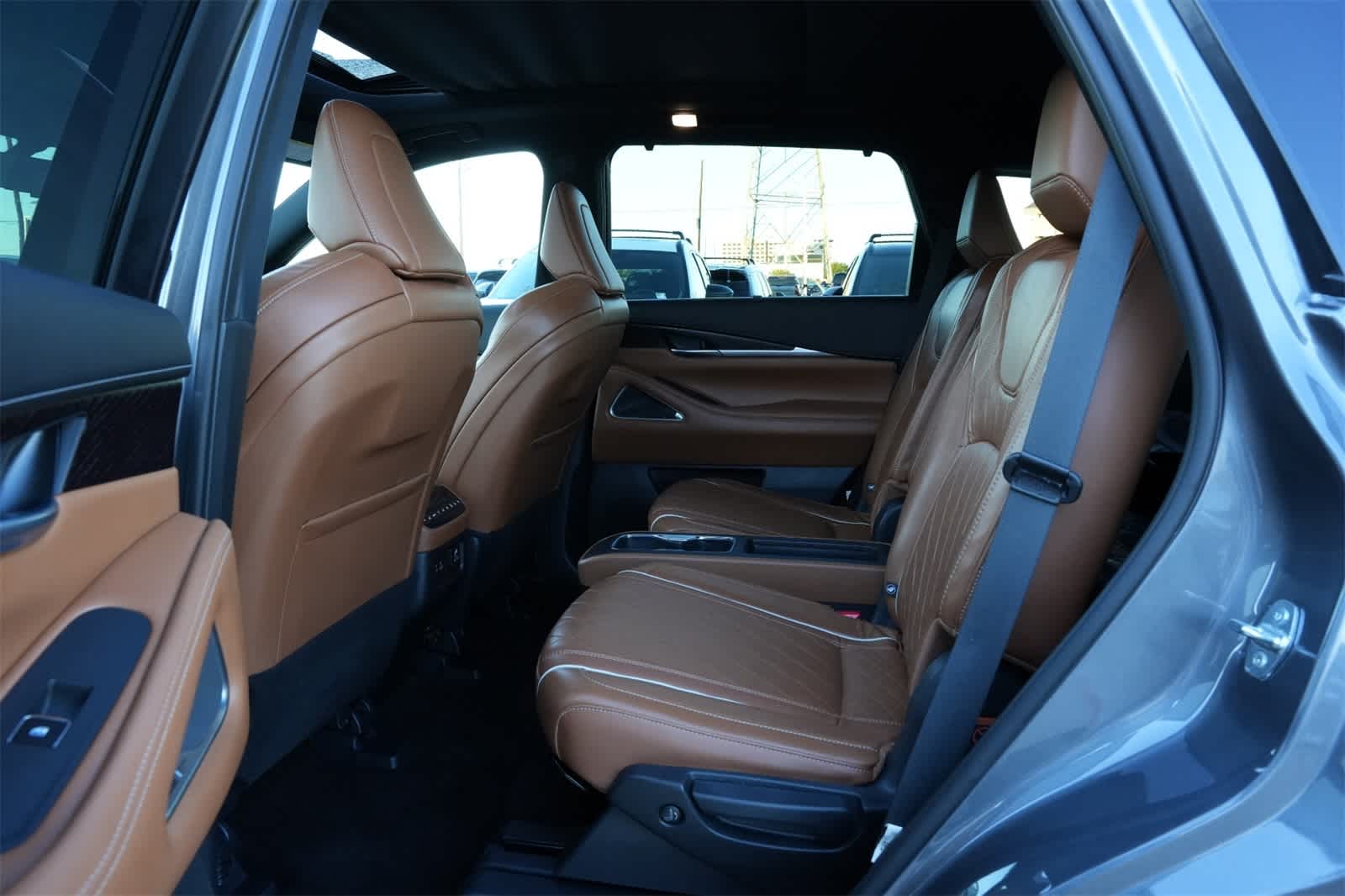 Thumbnail: 2023 INFINITI QX60 - 19