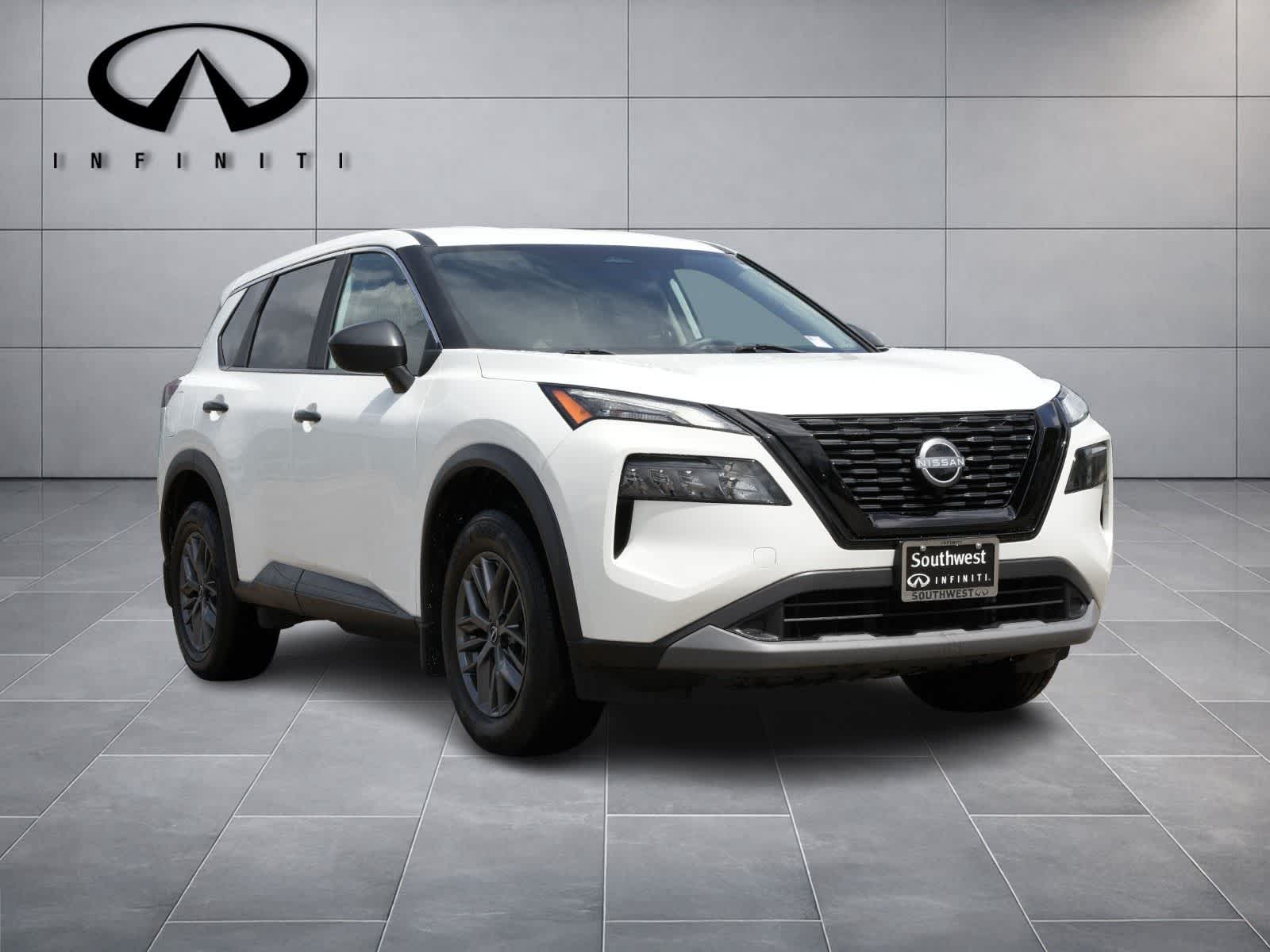 Thumbnail: 2023 Nissan Rogue - 3