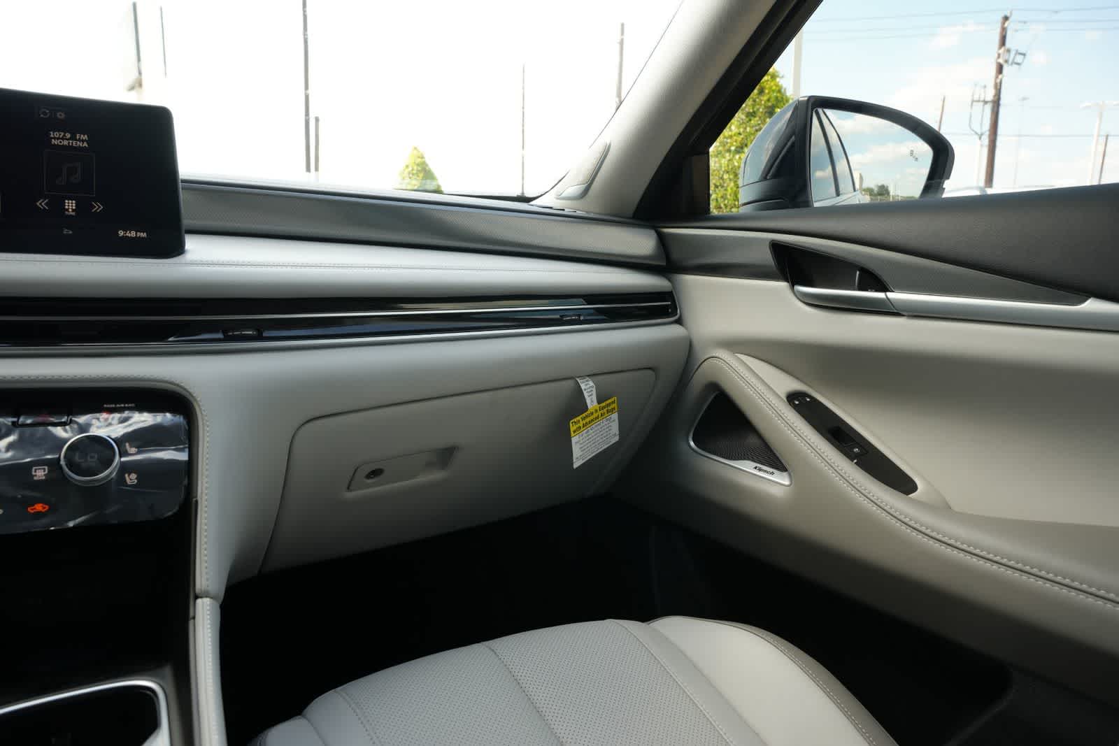 Thumbnail: 2027 INFINITI QX60 - 8