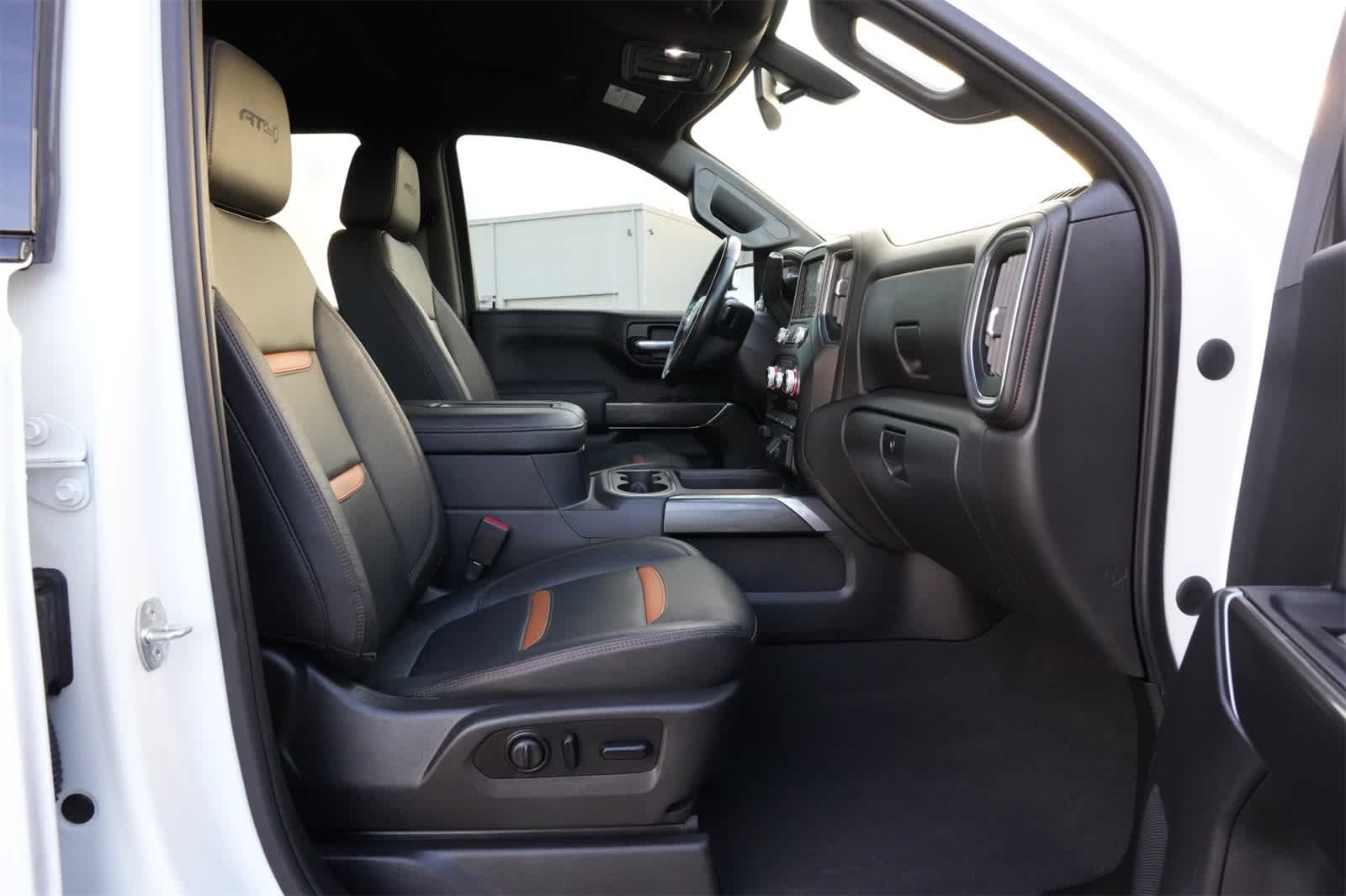 Thumbnail: 2021 GMC Sierra 1500 - 24