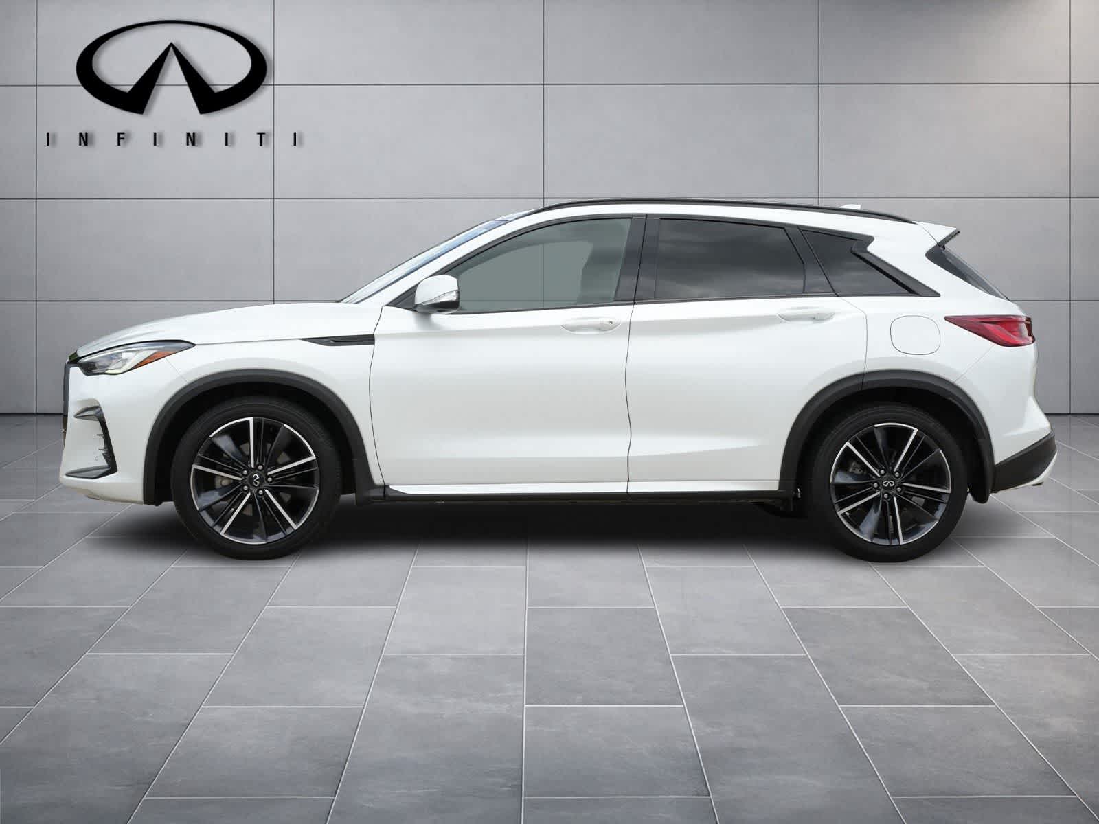 Thumbnail: 2023 INFINITI QX50 - 4