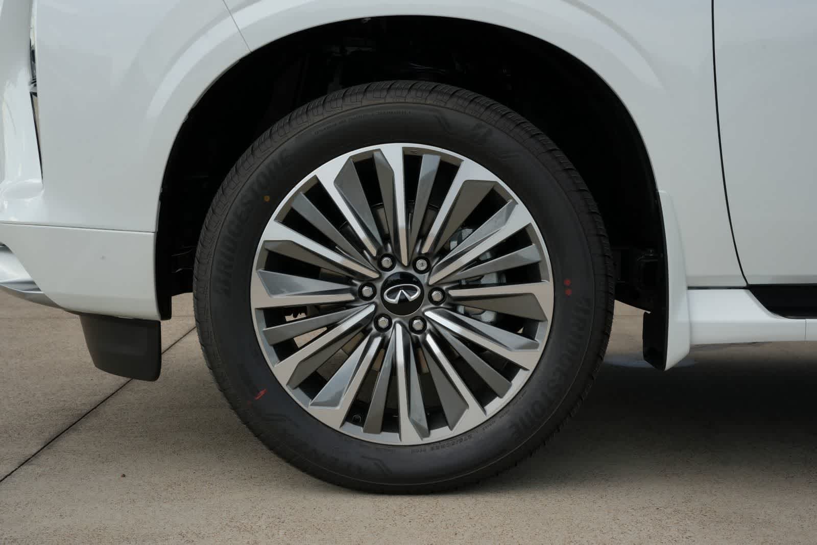 Thumbnail: 2027 INFINITI QX80 - 26