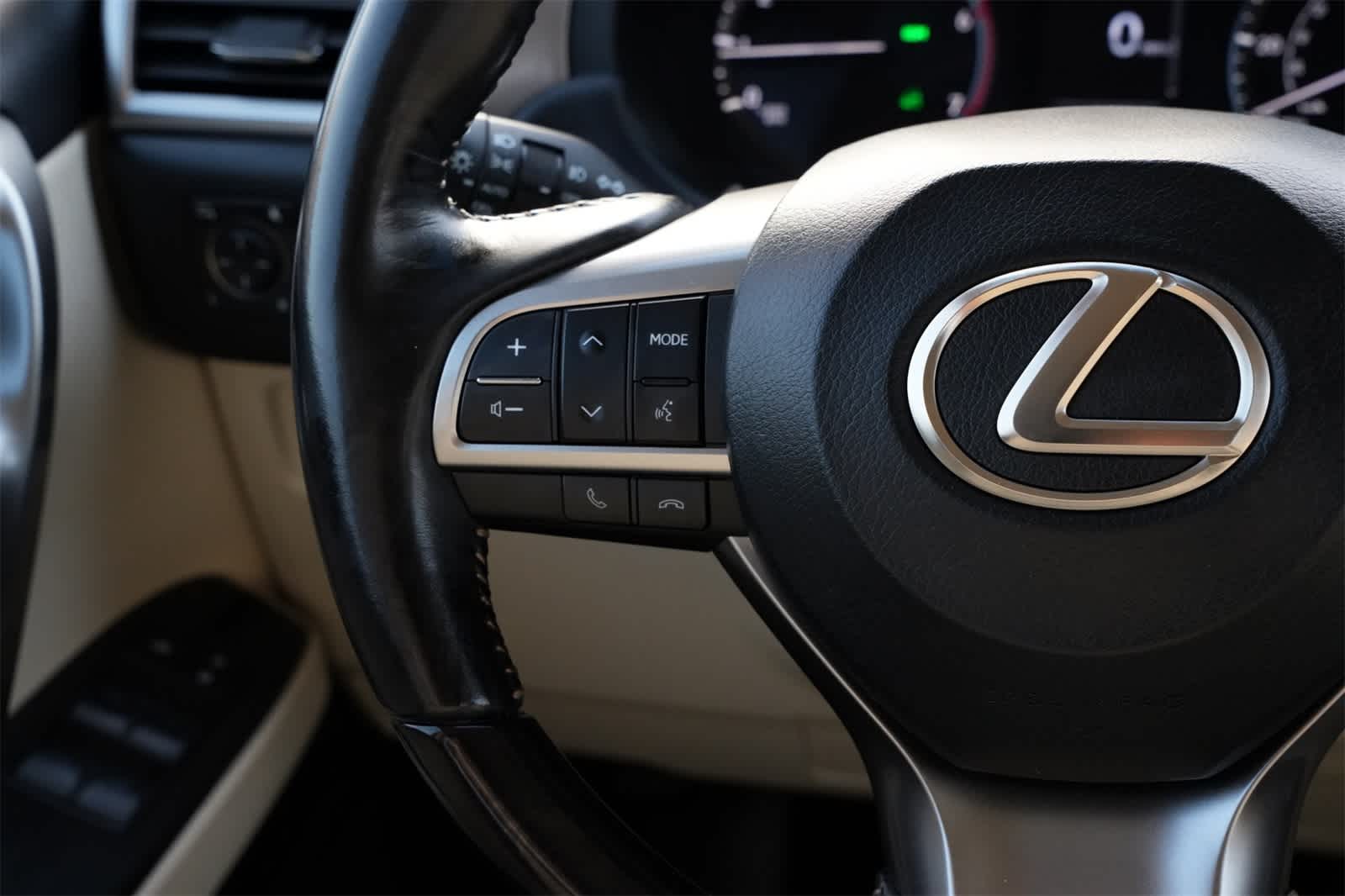 Thumbnail: 2022 Lexus GX - 10