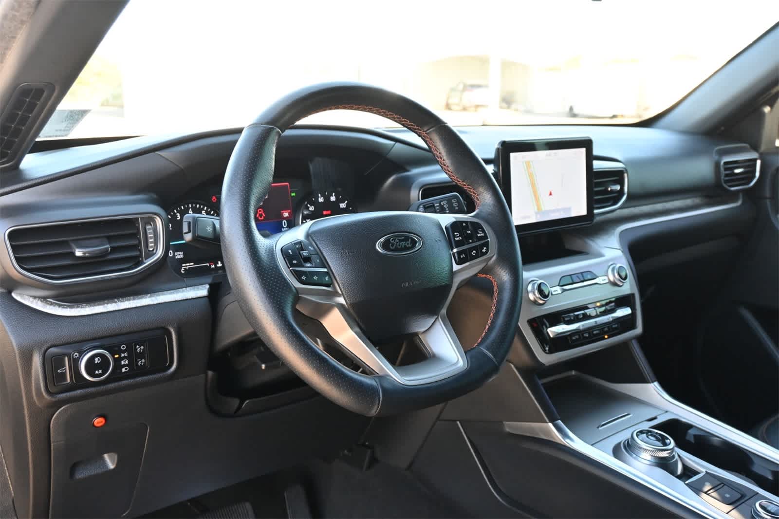 Thumbnail: 2023 Ford Explorer - 16