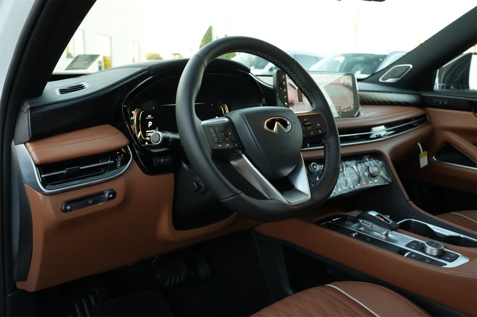 Thumbnail: 2026 INFINITI QX60 - 16