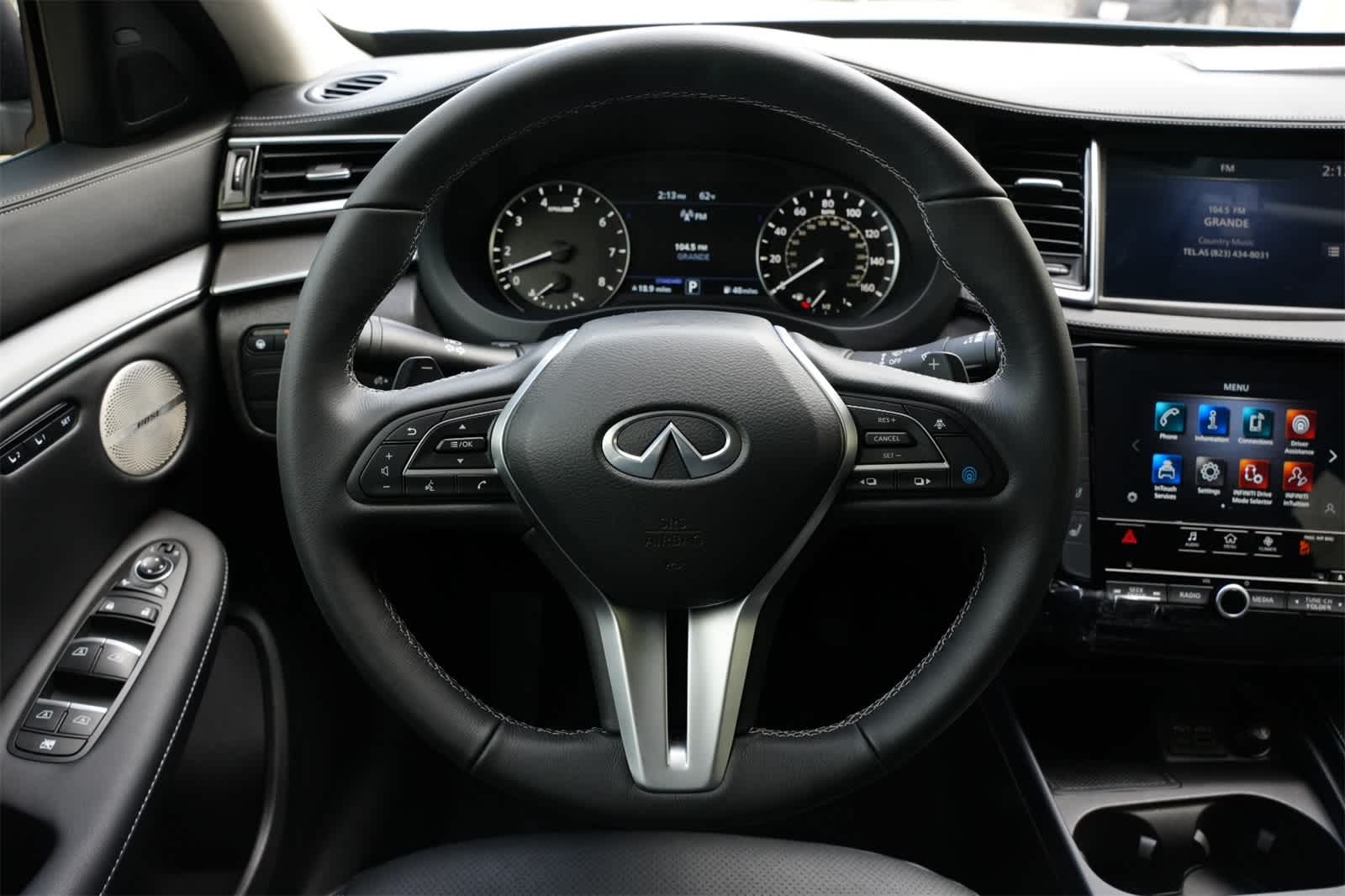 Thumbnail: 2025 INFINITI QX50 - 9