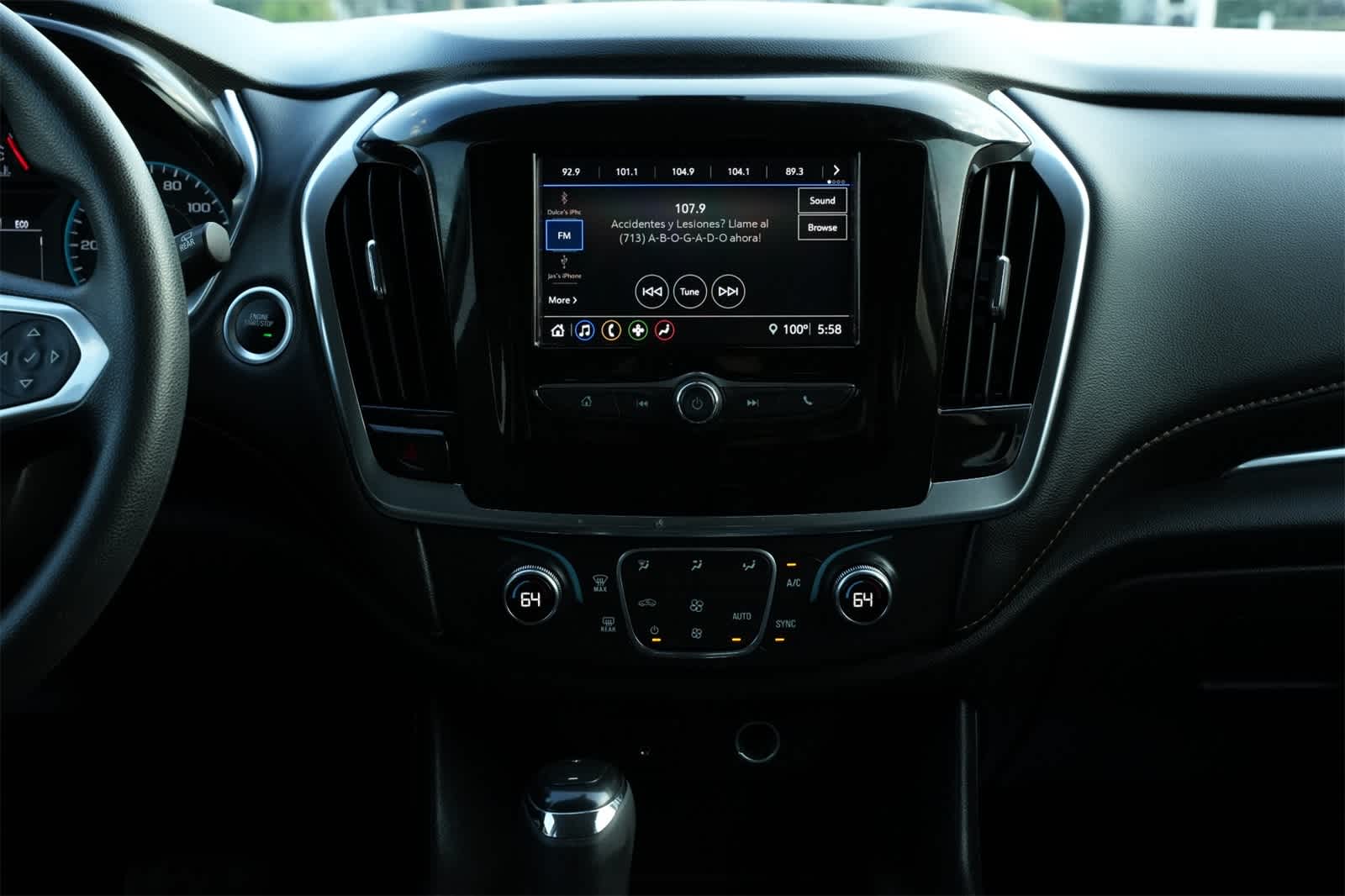 Thumbnail: 2020 Chevrolet Traverse - 13