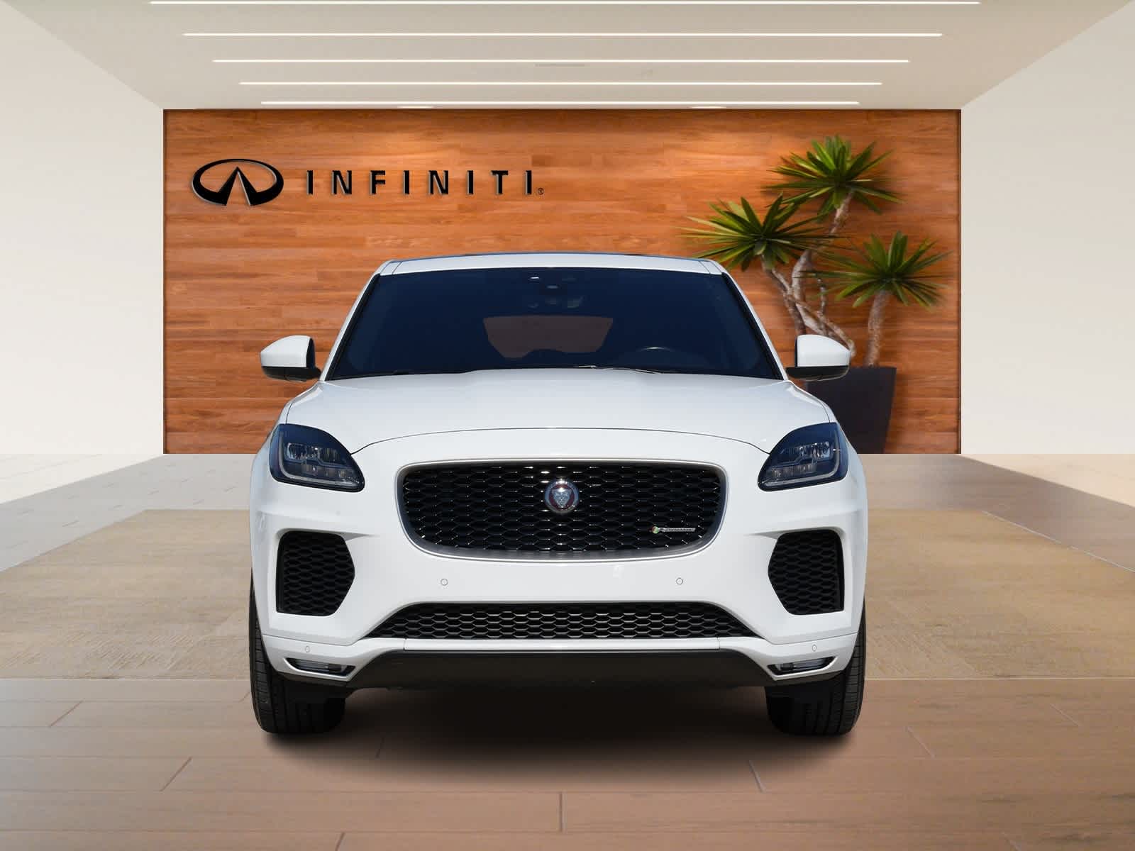 Thumbnail: 2019 Jaguar E-Pace - 2