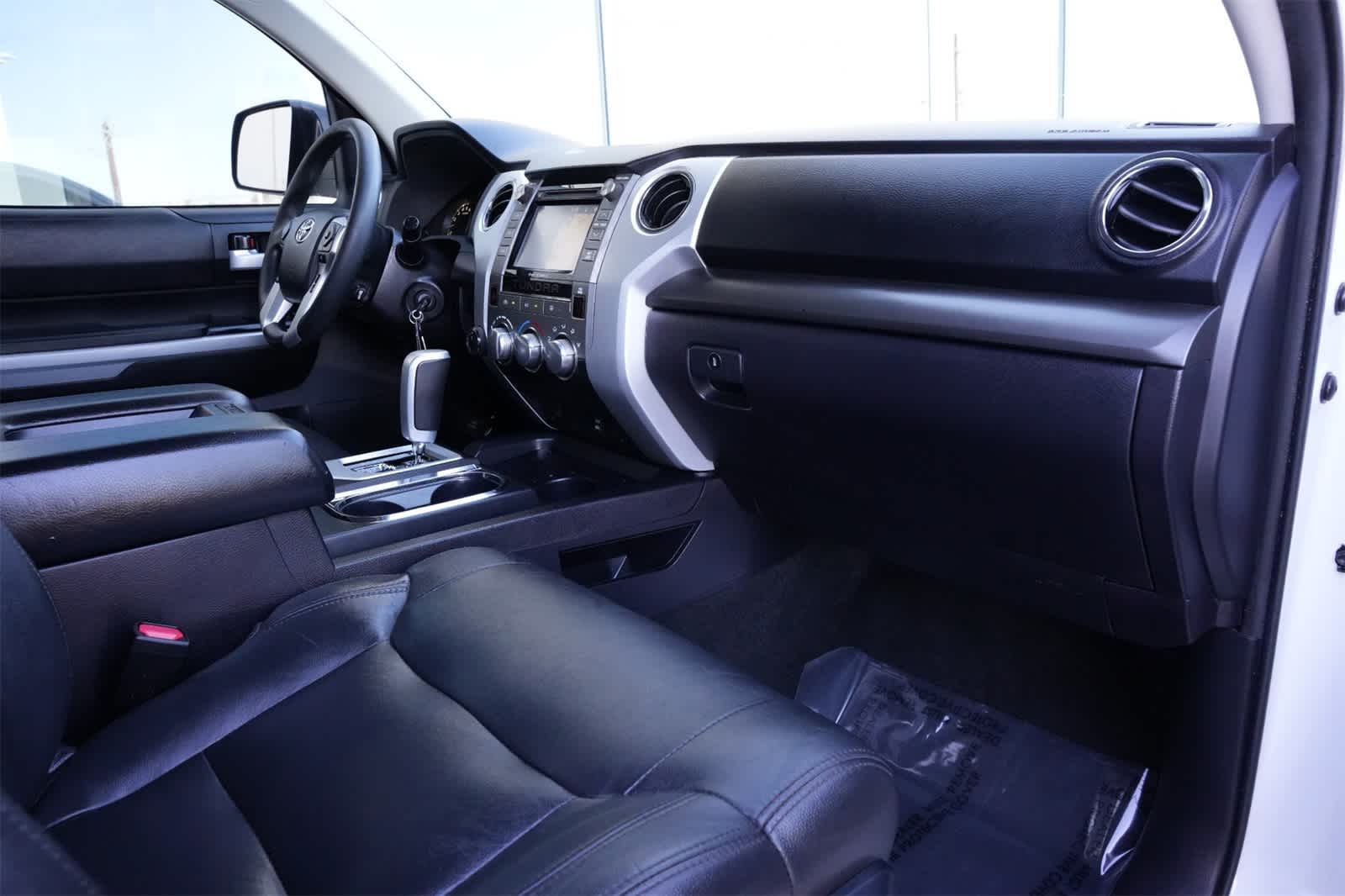 Thumbnail: 2018 Toyota Tundra - 23